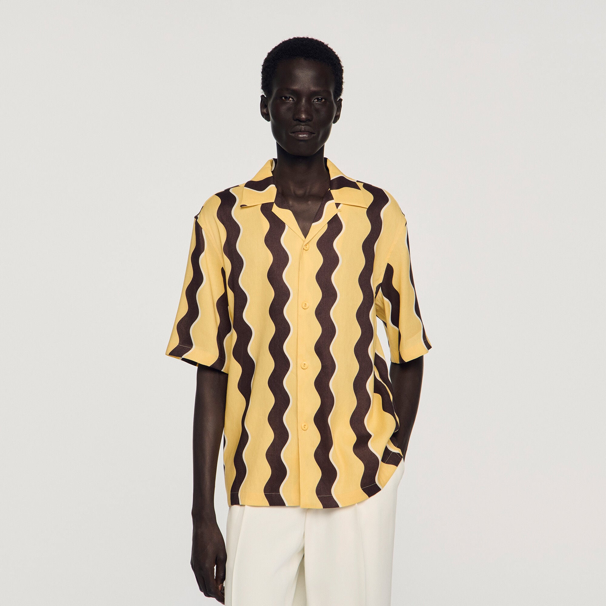 Chemise en lin &agrave; imprim&eacute;