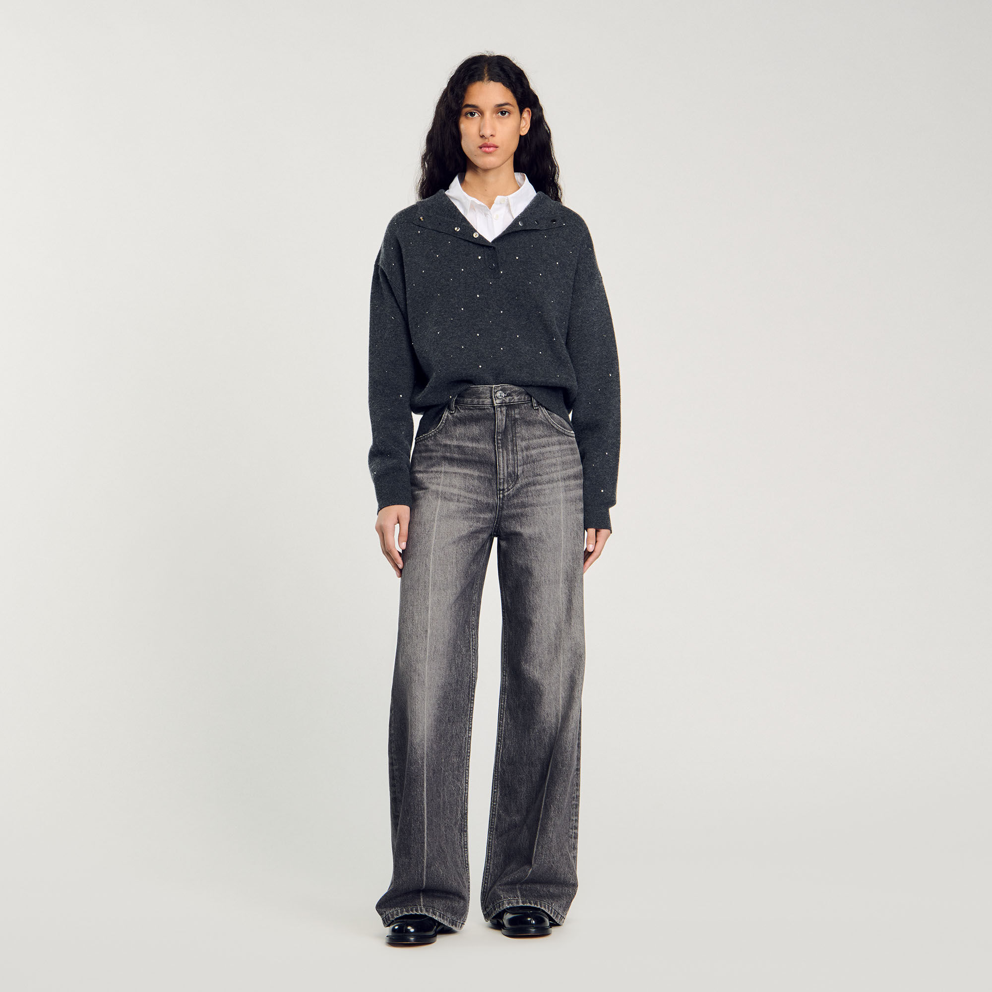 Pull a capuche strasse gris noir pour femme Sandro Paris