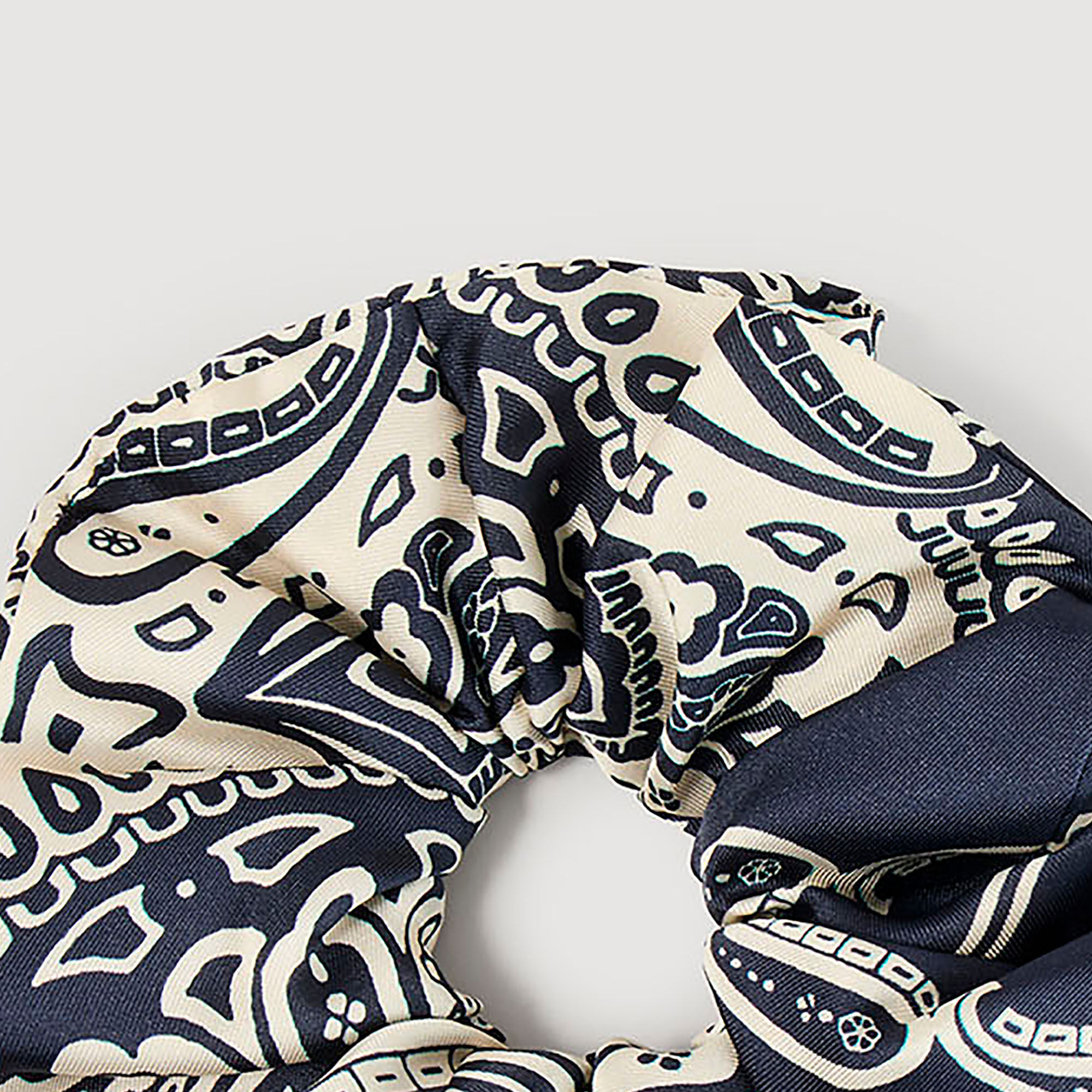 Chouchou à imprimé bandana
