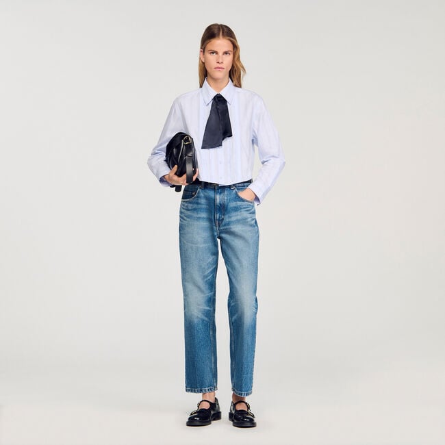 Chemise courte à cravate amovible