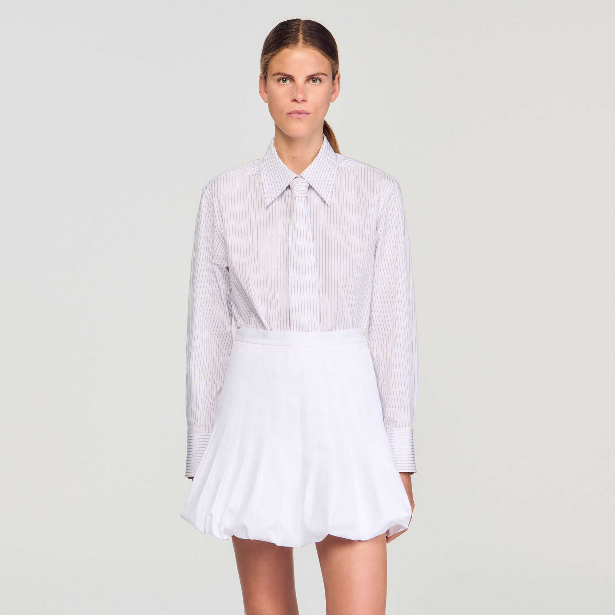Chemise rayée à cravate amovible