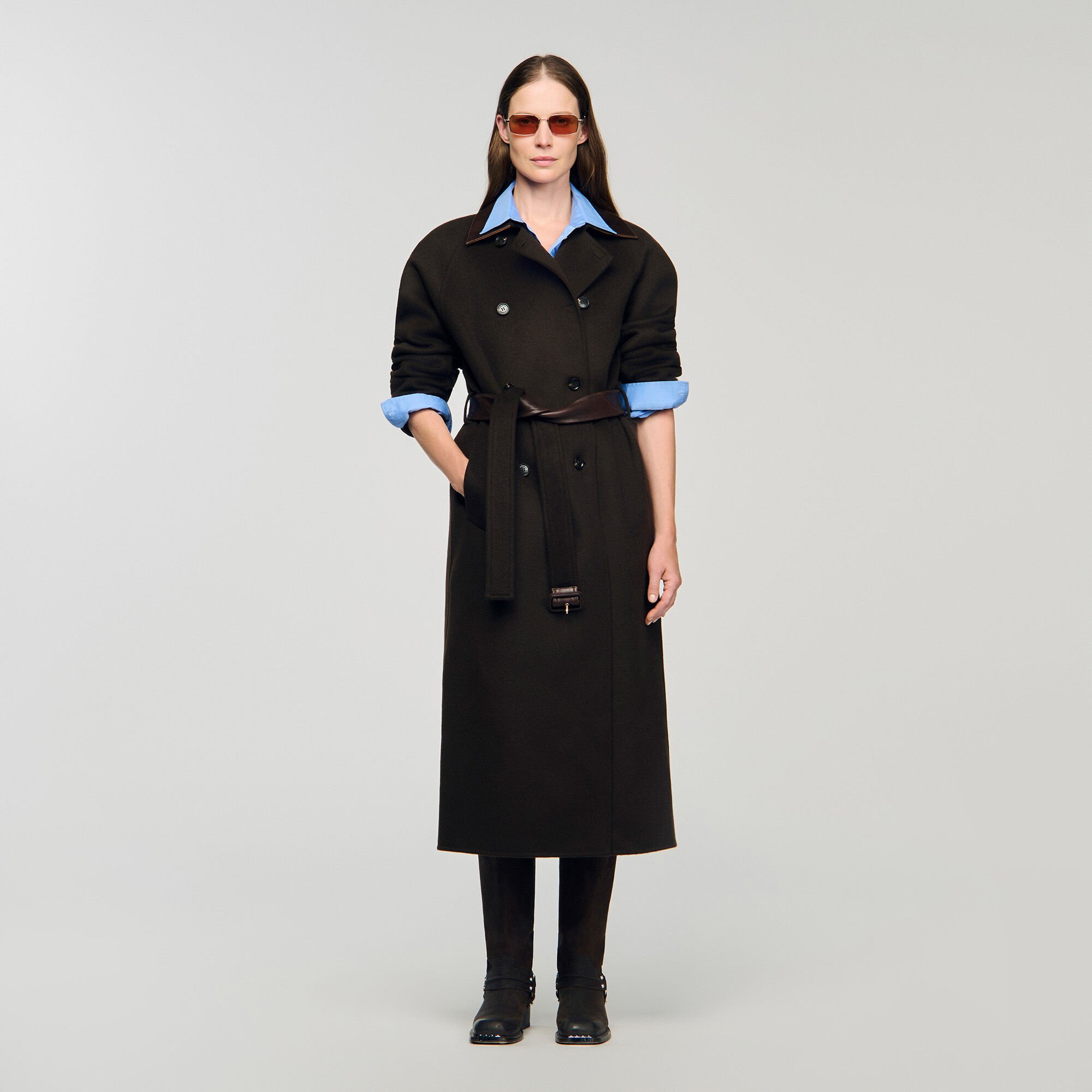 Manteau long en laine et cuir