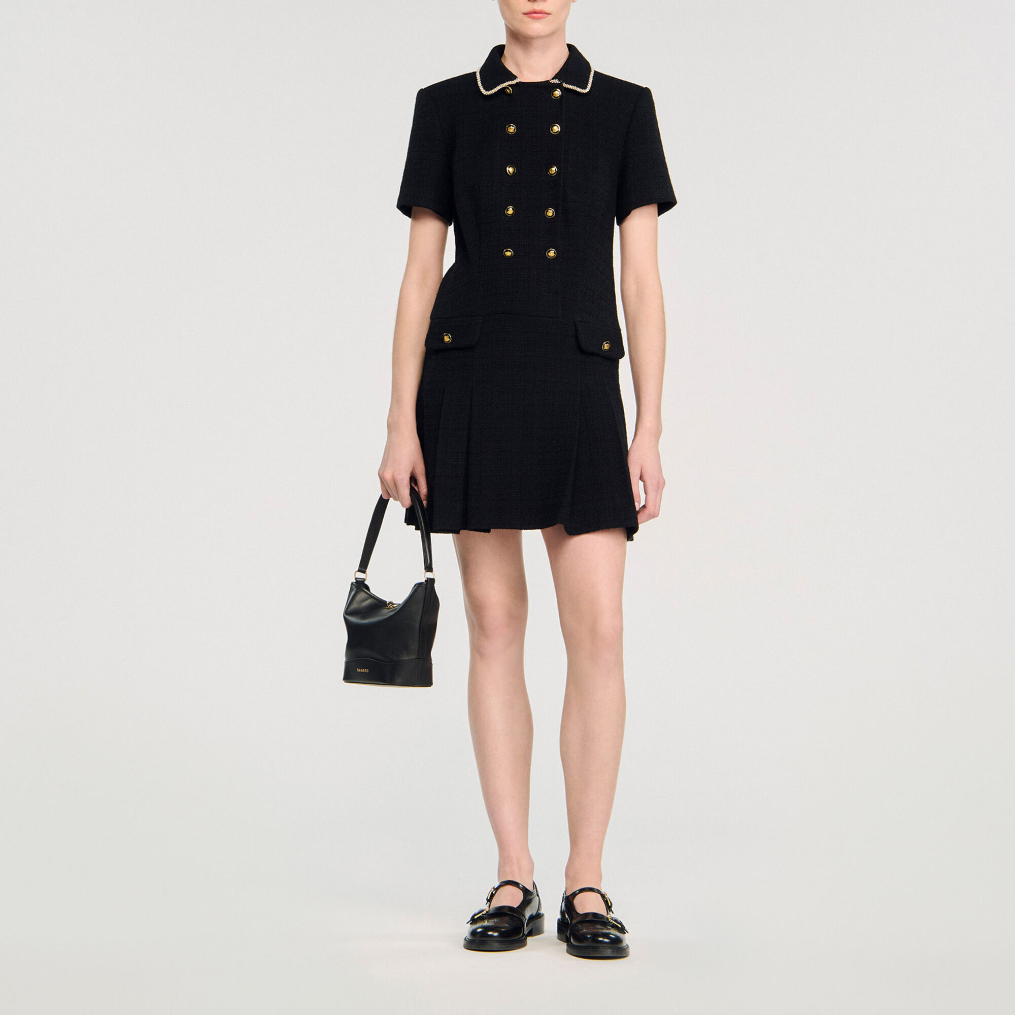 Robe courte en tweed &agrave; boutons - Femme | Sandro Paris