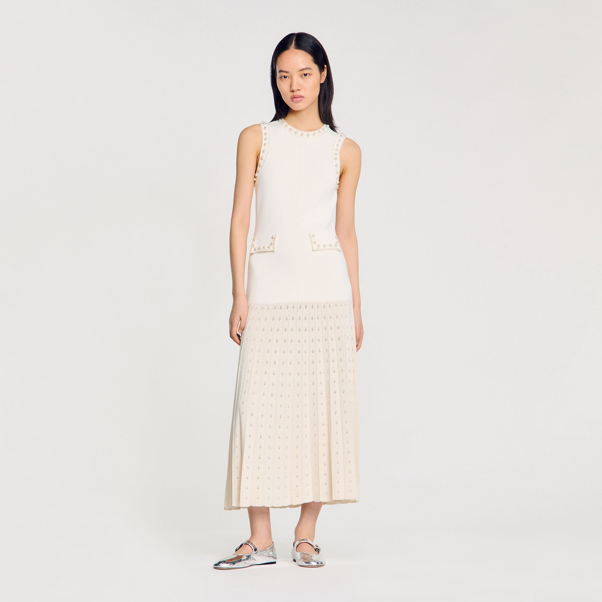 Robe longue en maille perlée