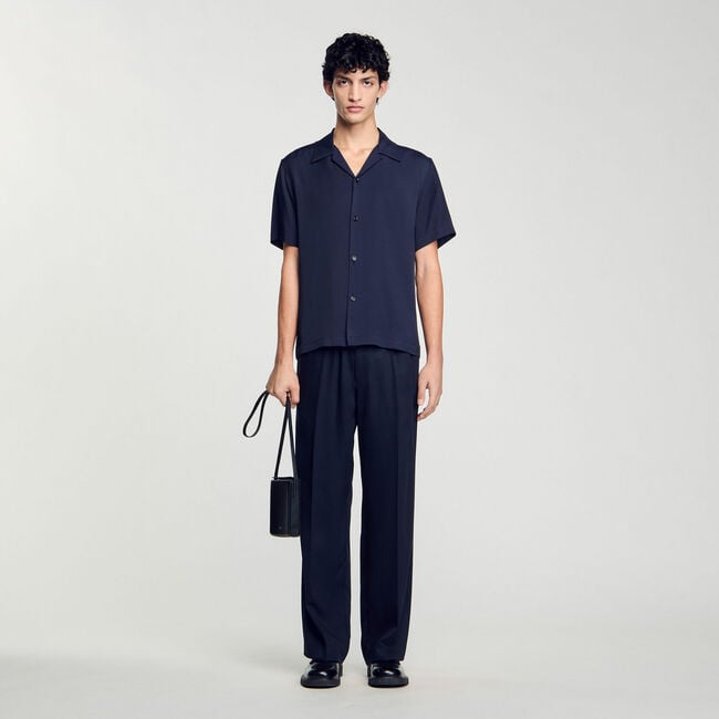 Chemise à col requin