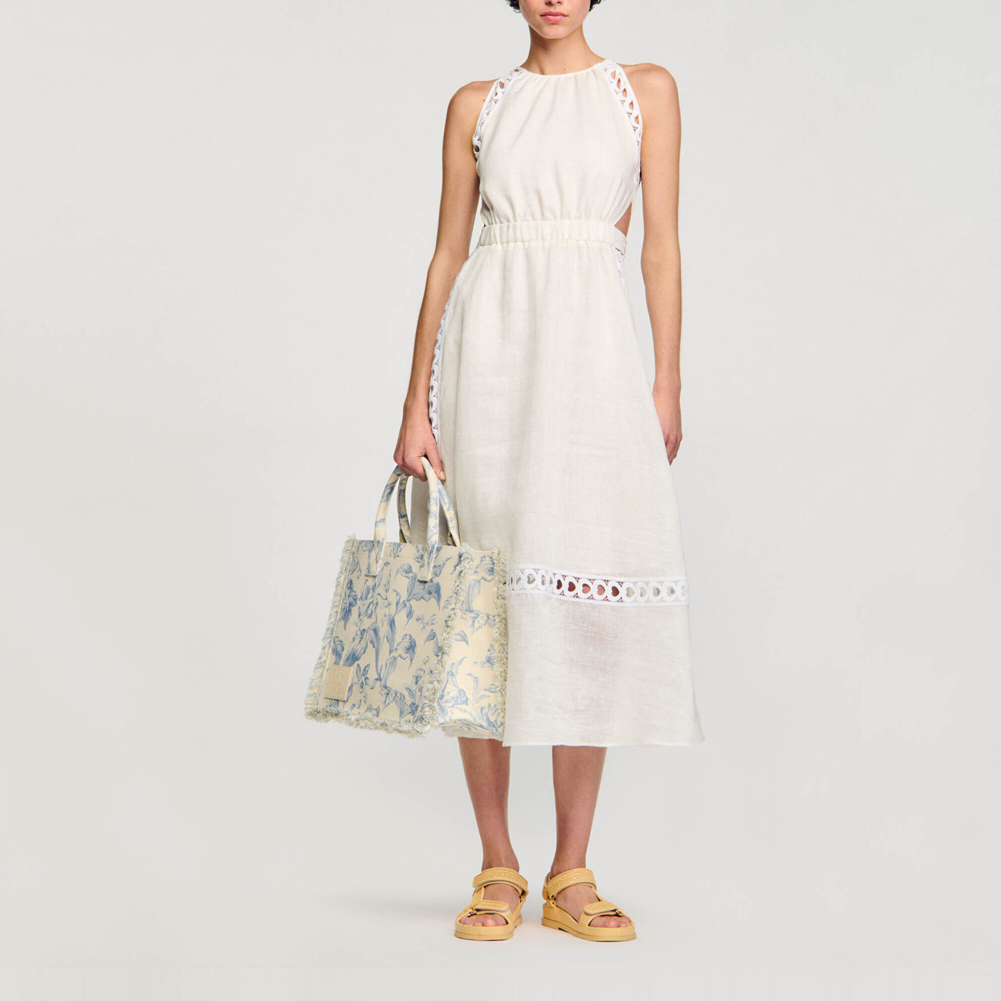 Sandro robe blanche hotsell