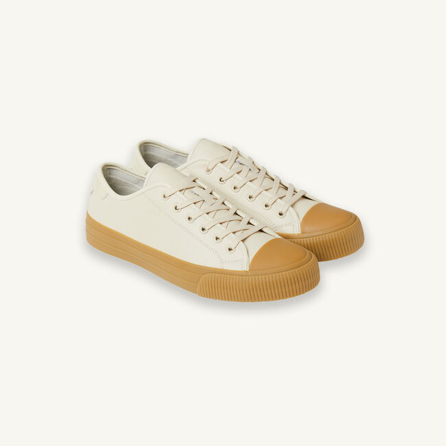 Baskets basses en cuir vernis