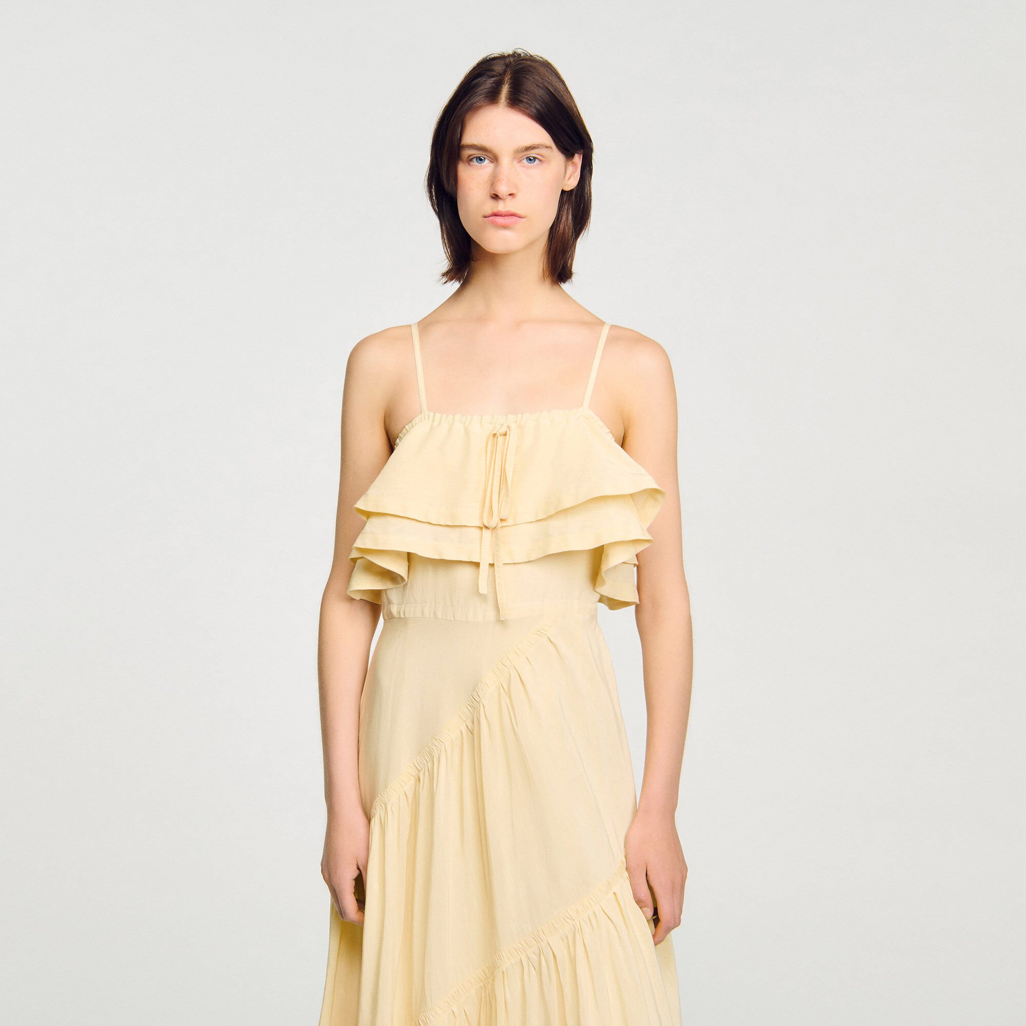 Robe longue à volants