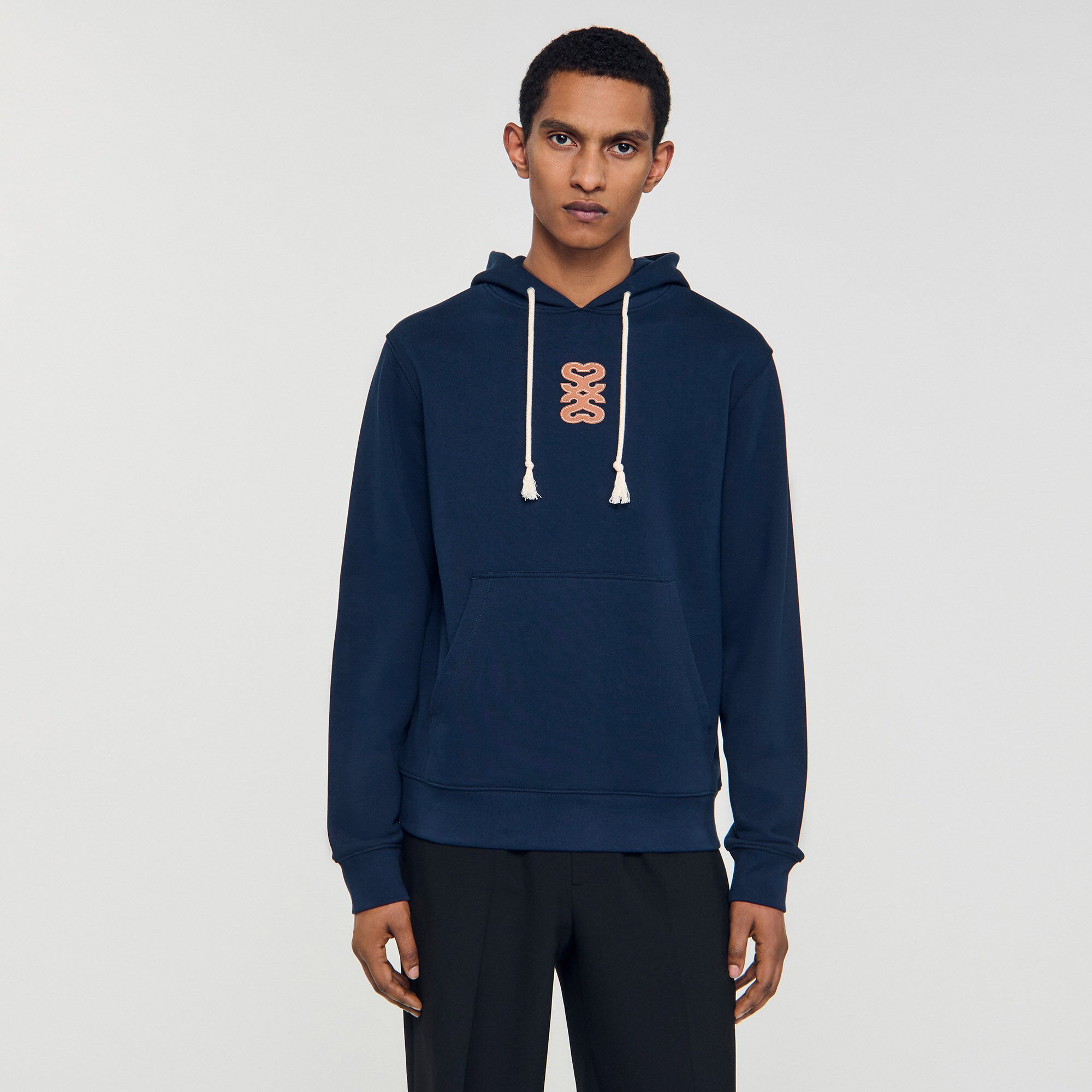 Sweatshirt à patch en cuir