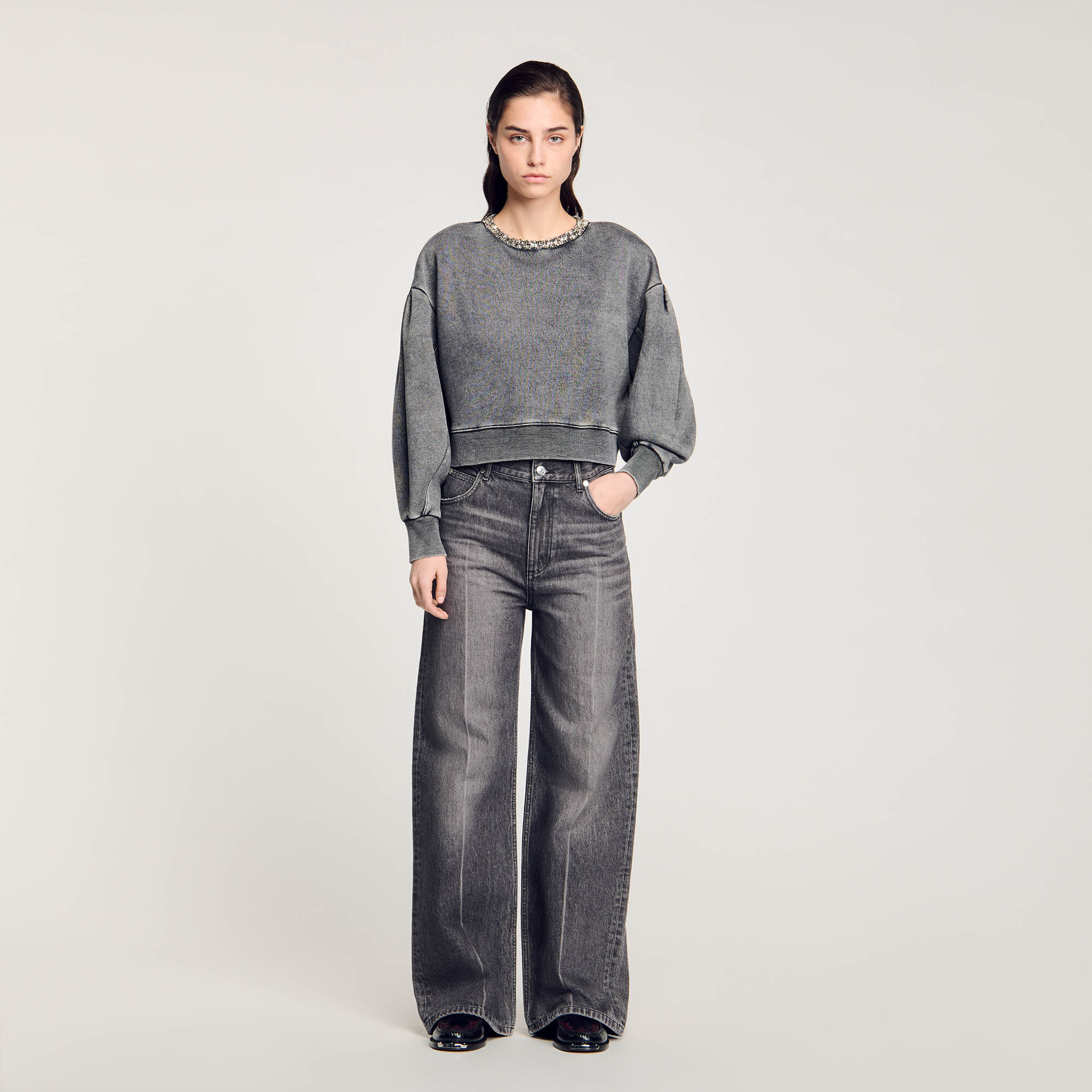 Sweatshirt à col bijoux 