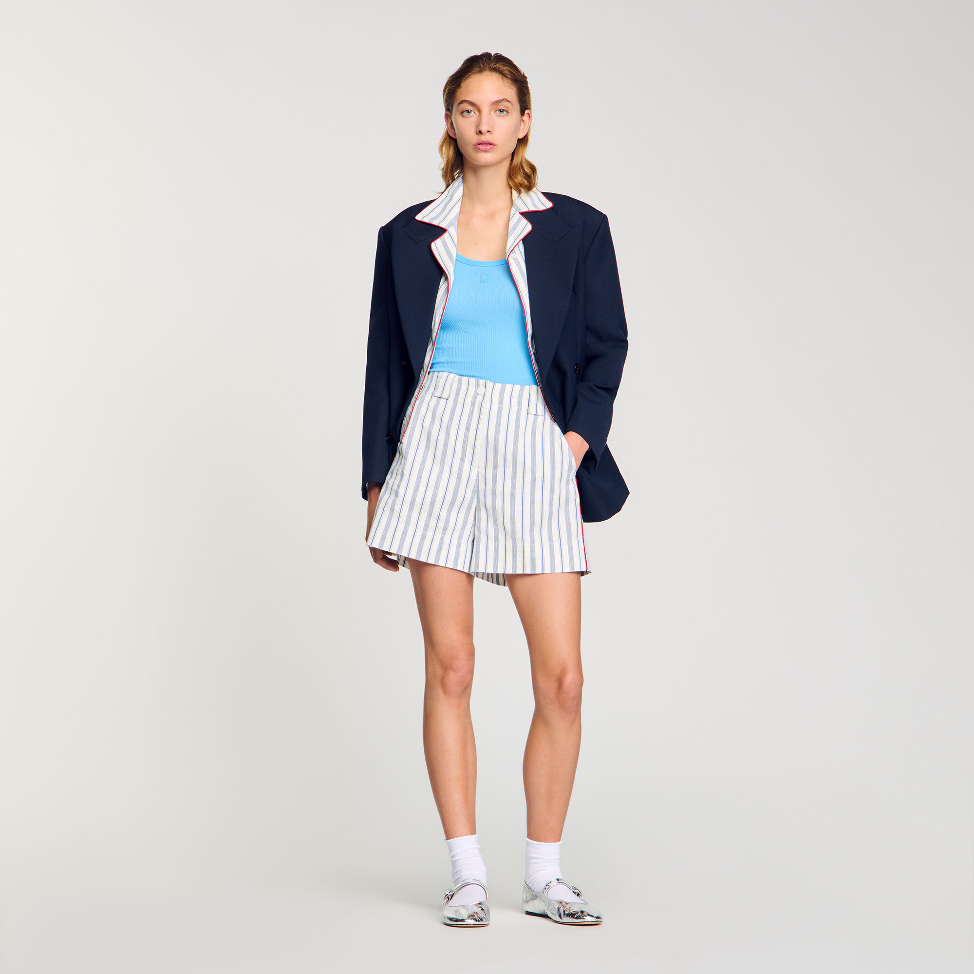 Short à rayures