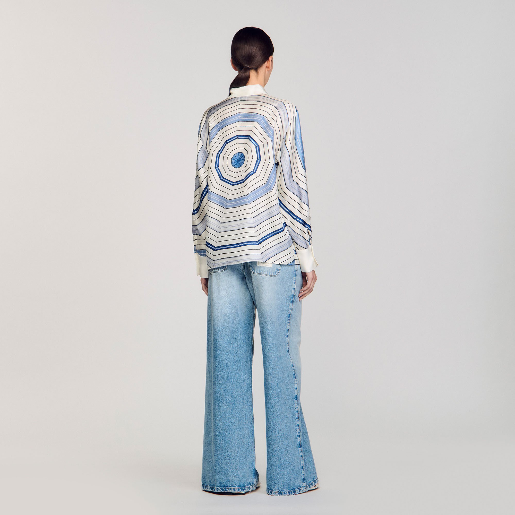 Chemise en soie à imprimé spirales
