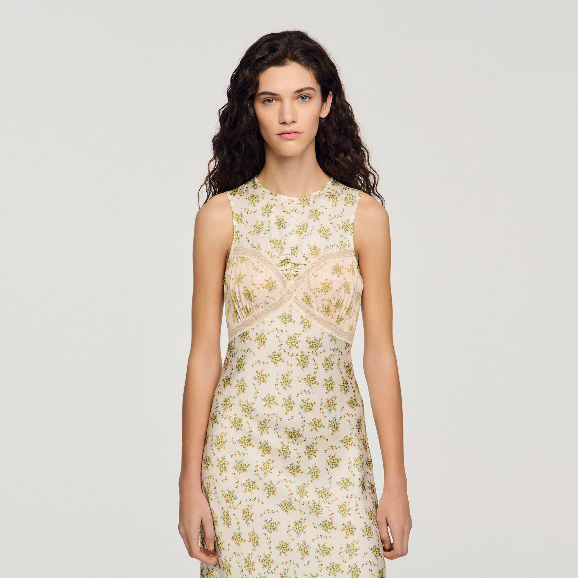 Robe longue à imprimé fleur beige pour femme | Sandro Paris