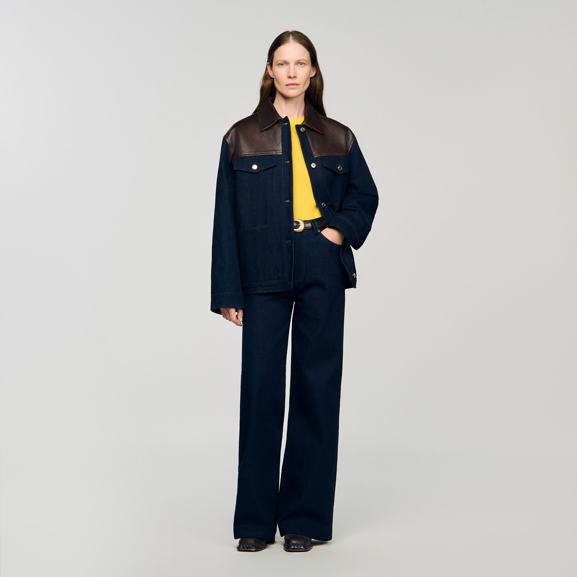 Blouson en denim et en cuir