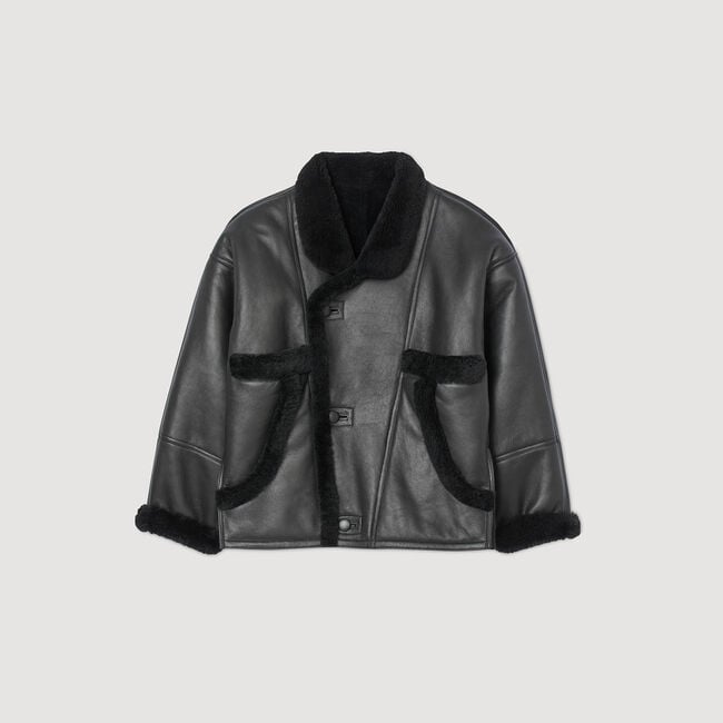 Manteau court en peau lainée