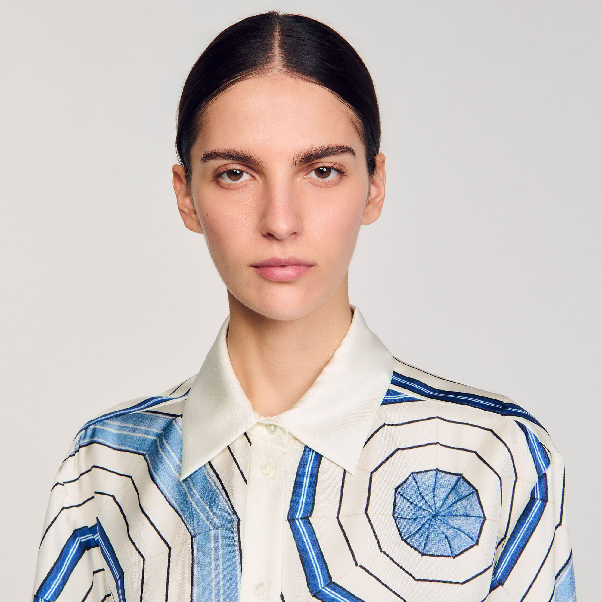 Chemise en soie à imprimé spirales