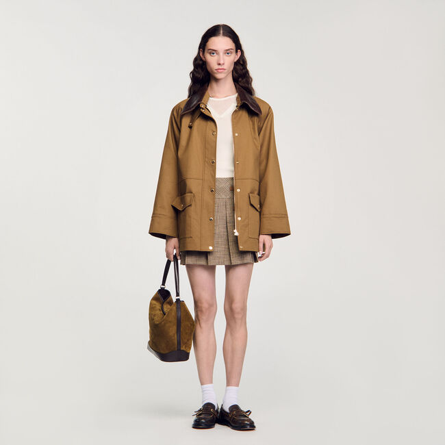 Manteau col en cuir 