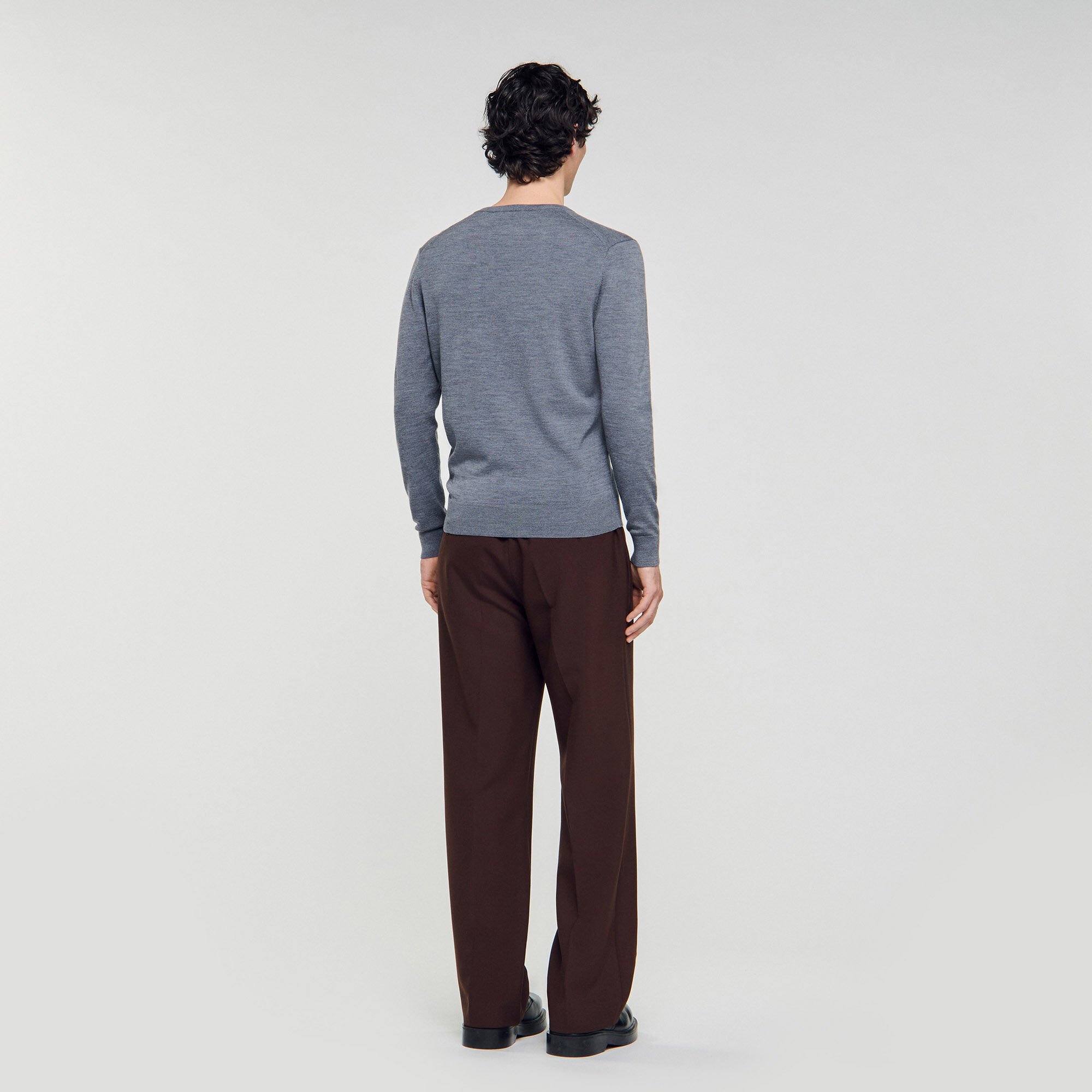 Pull en laine col V