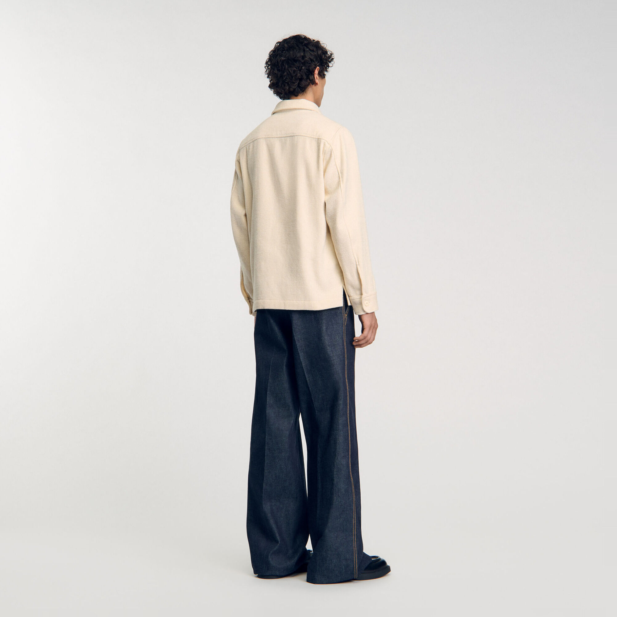 Surchemise en velours c&ocirc;tel&eacute; - Homme | Sandro Paris
