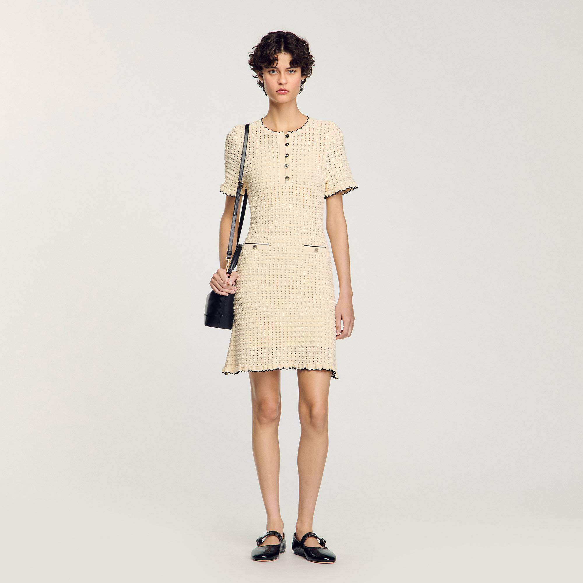 Robe courte en maille 