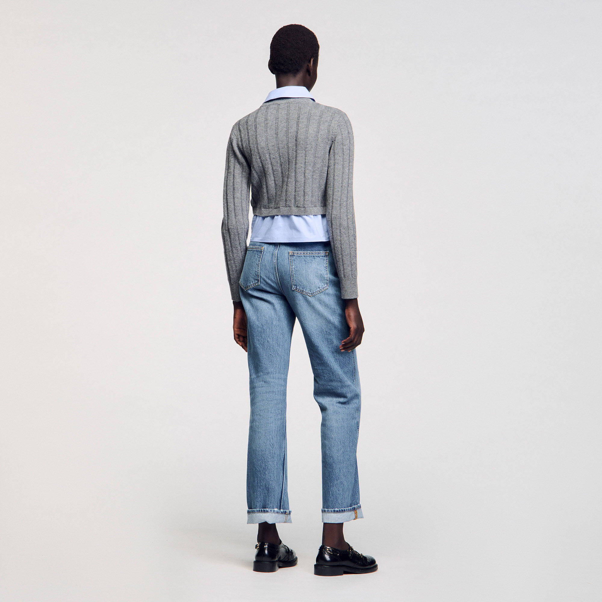 Pull court en laine et cachemire
