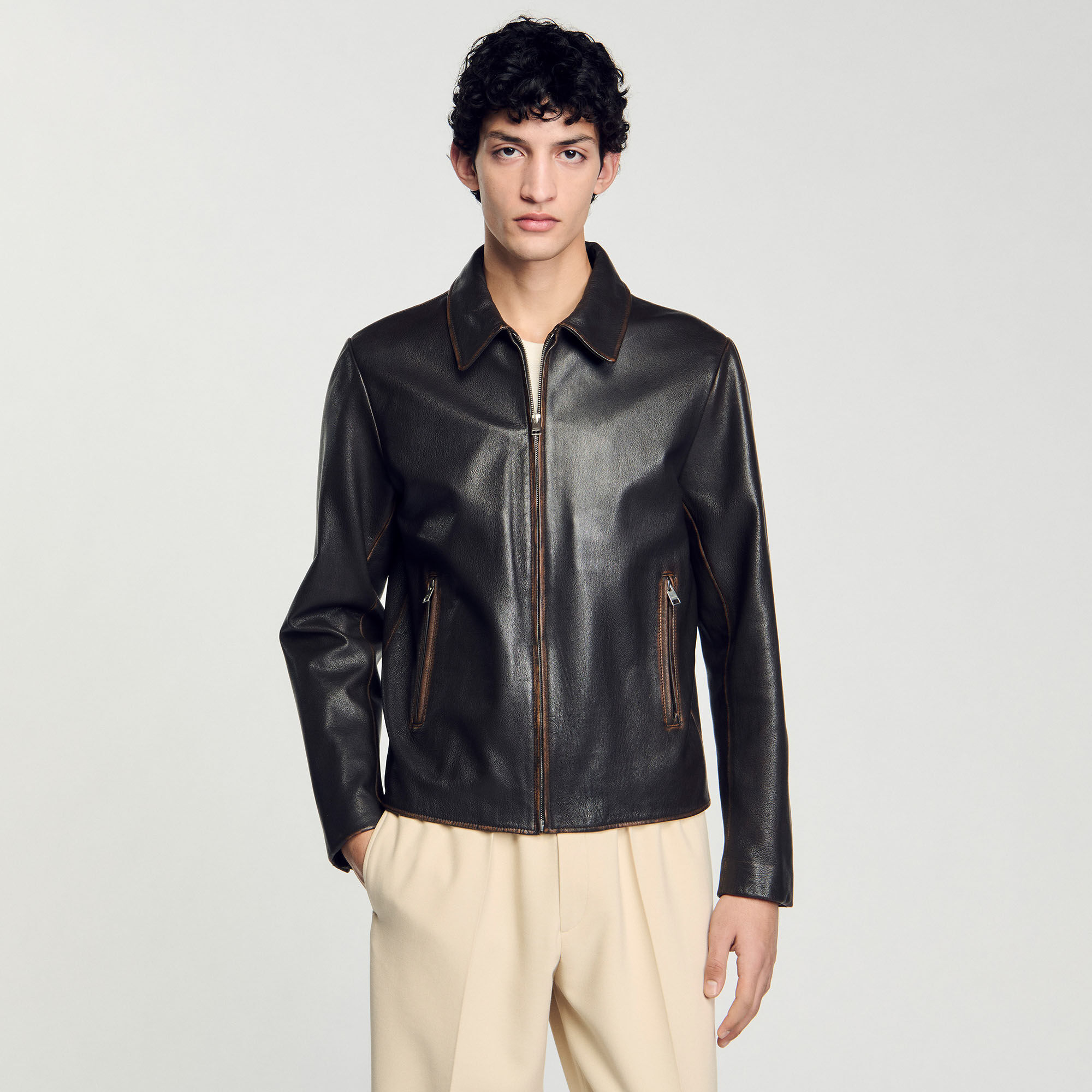 Blouson en cuir effet usé