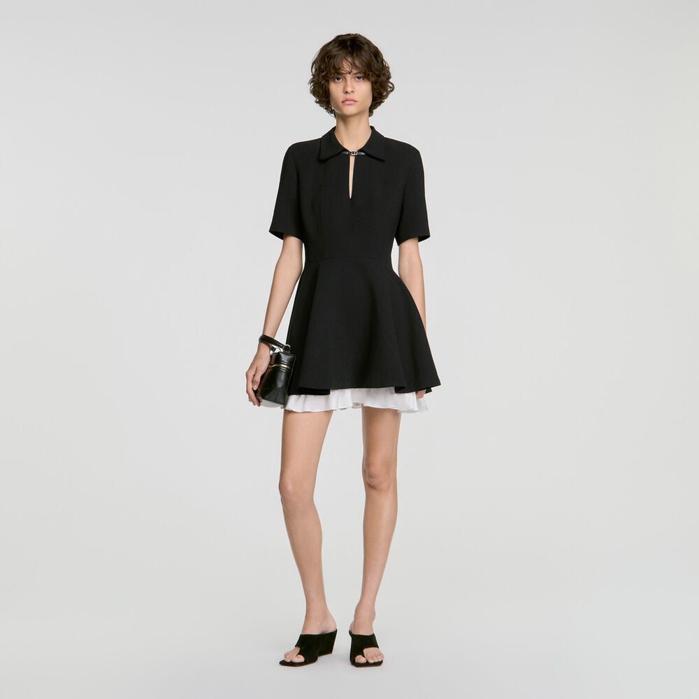 Sandro Robe courte patineuse contrastée – Noir