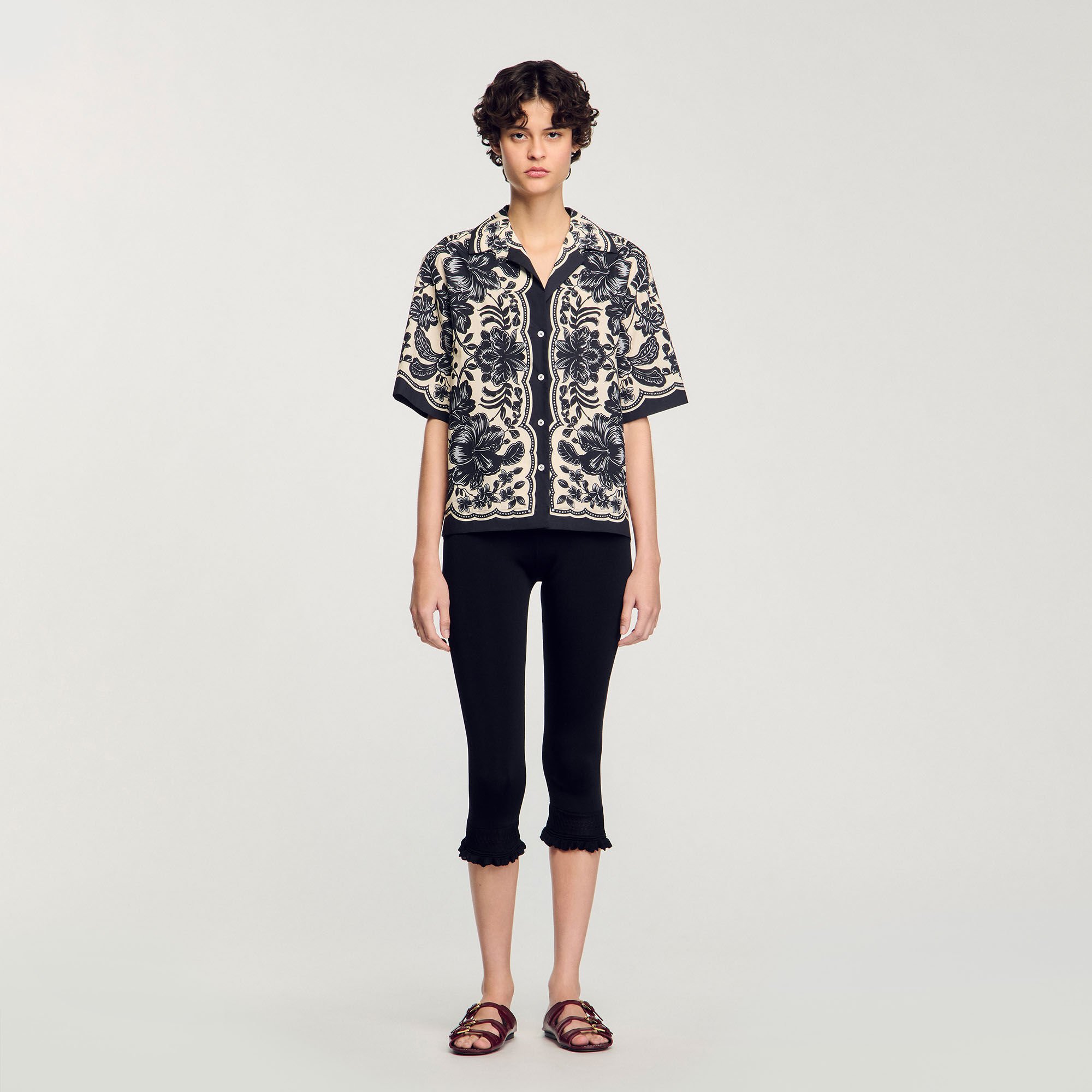 Chemise à imprimé fleuri hawaïen