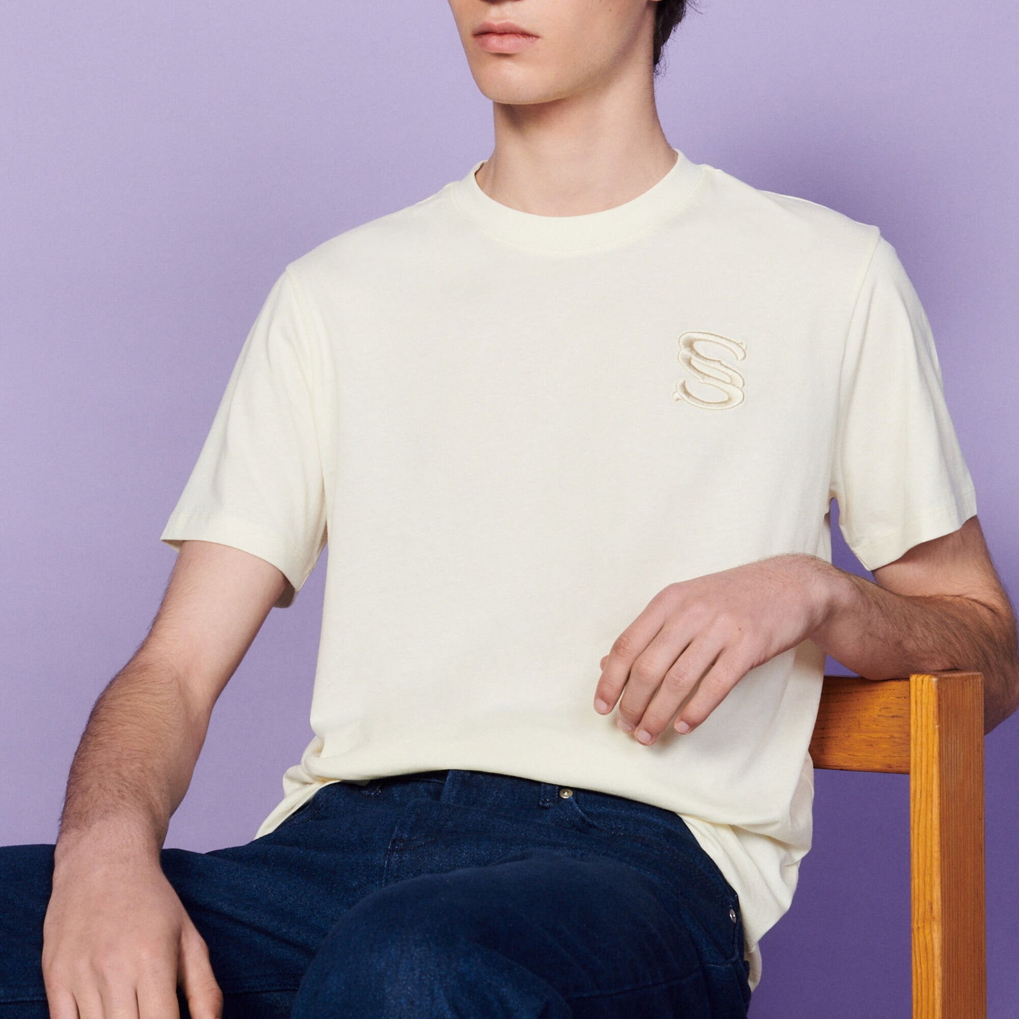 T-shirt brodé