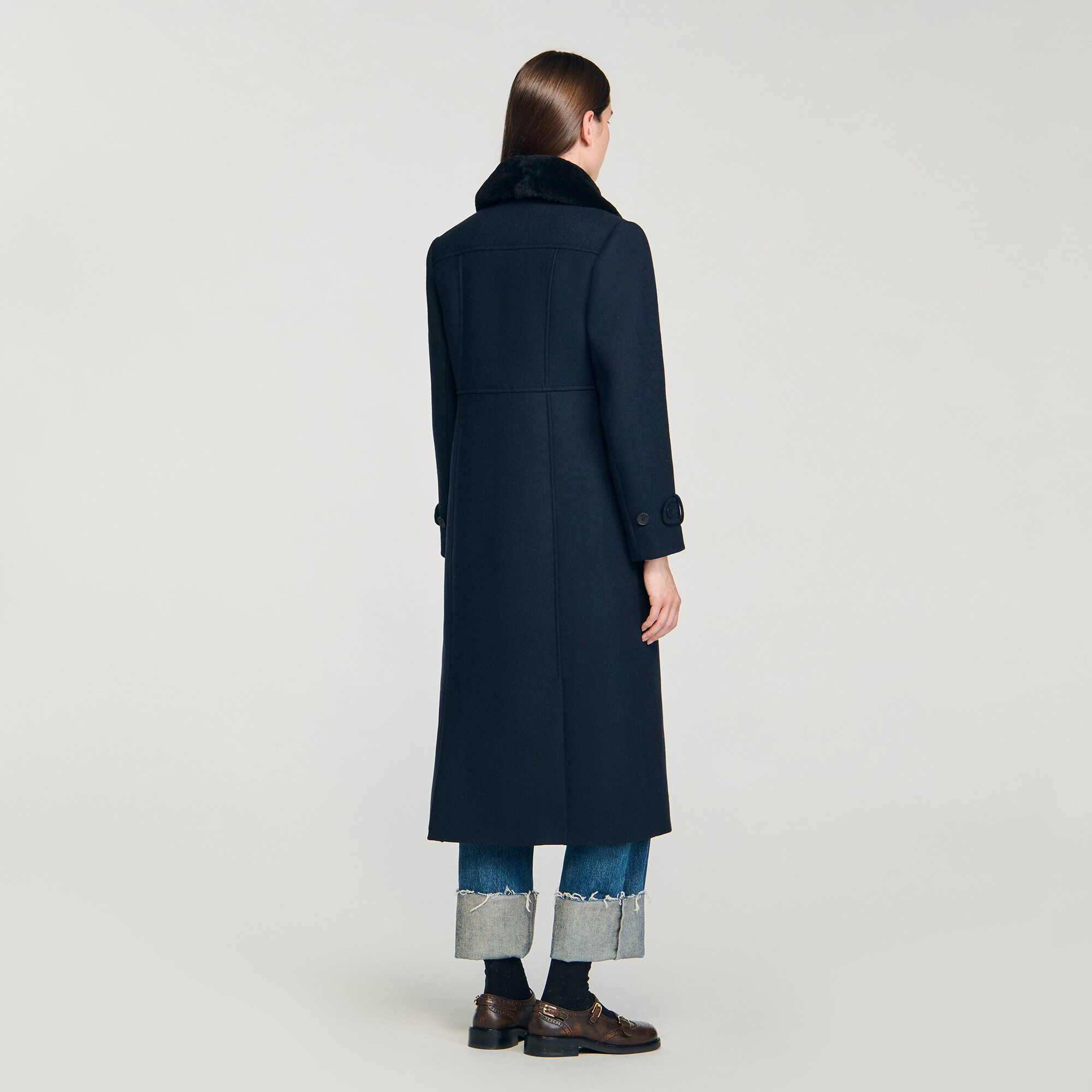 Manteau long avec col en peau lainée