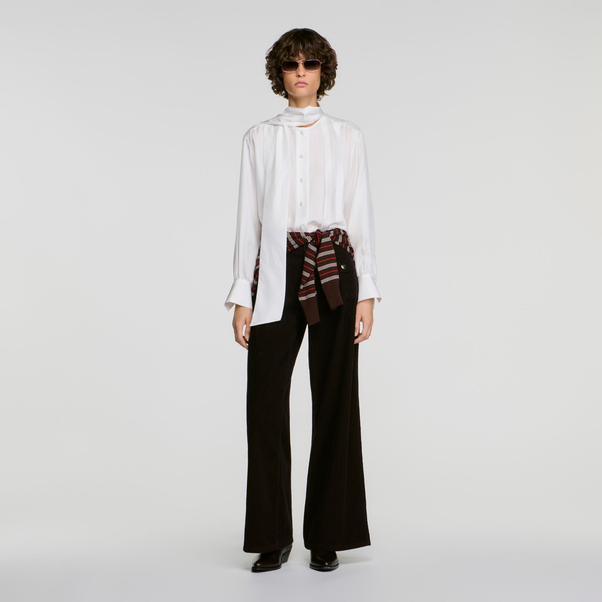 Pantalon droit &agrave; poches en velours - Femme | Sandro Paris