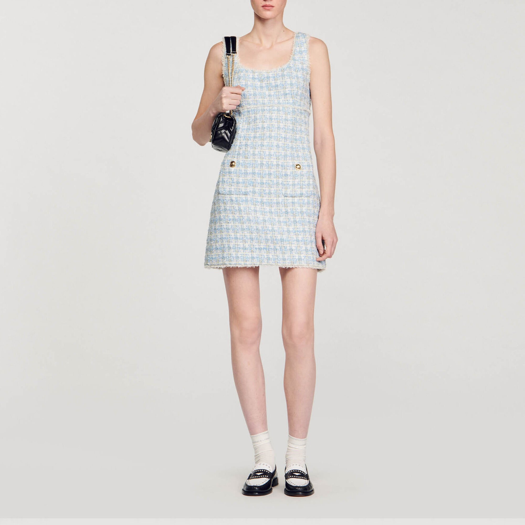 Robe courte en tweed