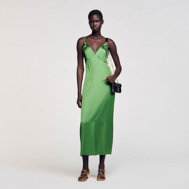 Robe fluide satinée