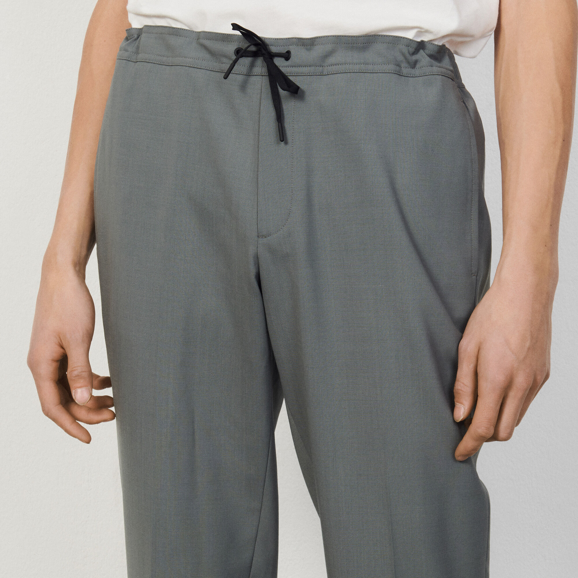 Pantalon à ceinture élastiquée