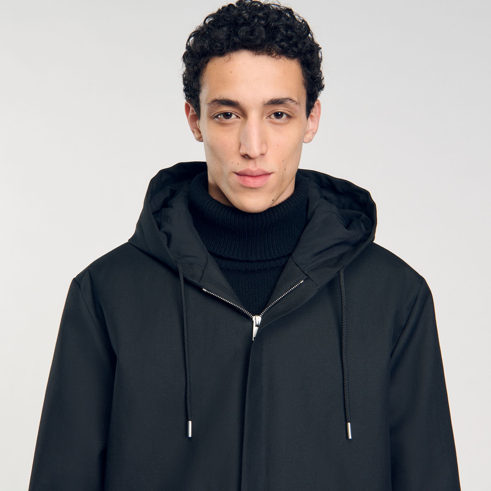 Parka avec capuche et poches Parka avec capuche et poches