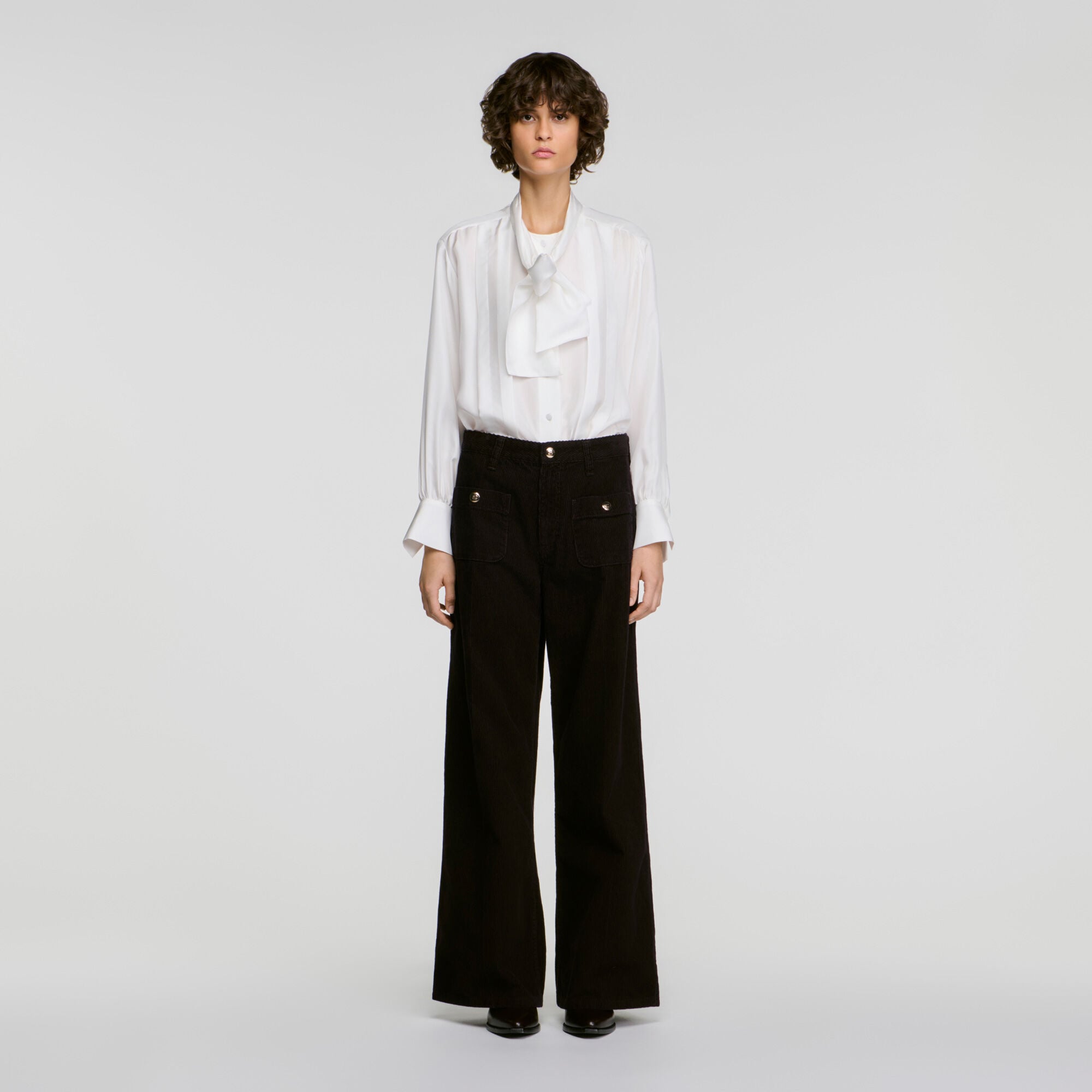 Pantalon droit &agrave; poches en velours - Femme | Sandro Paris
