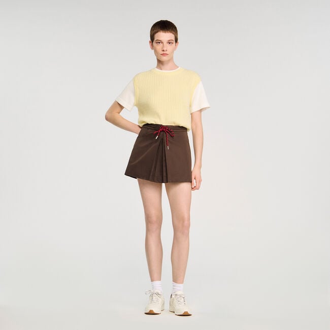 Jupe short à pli 