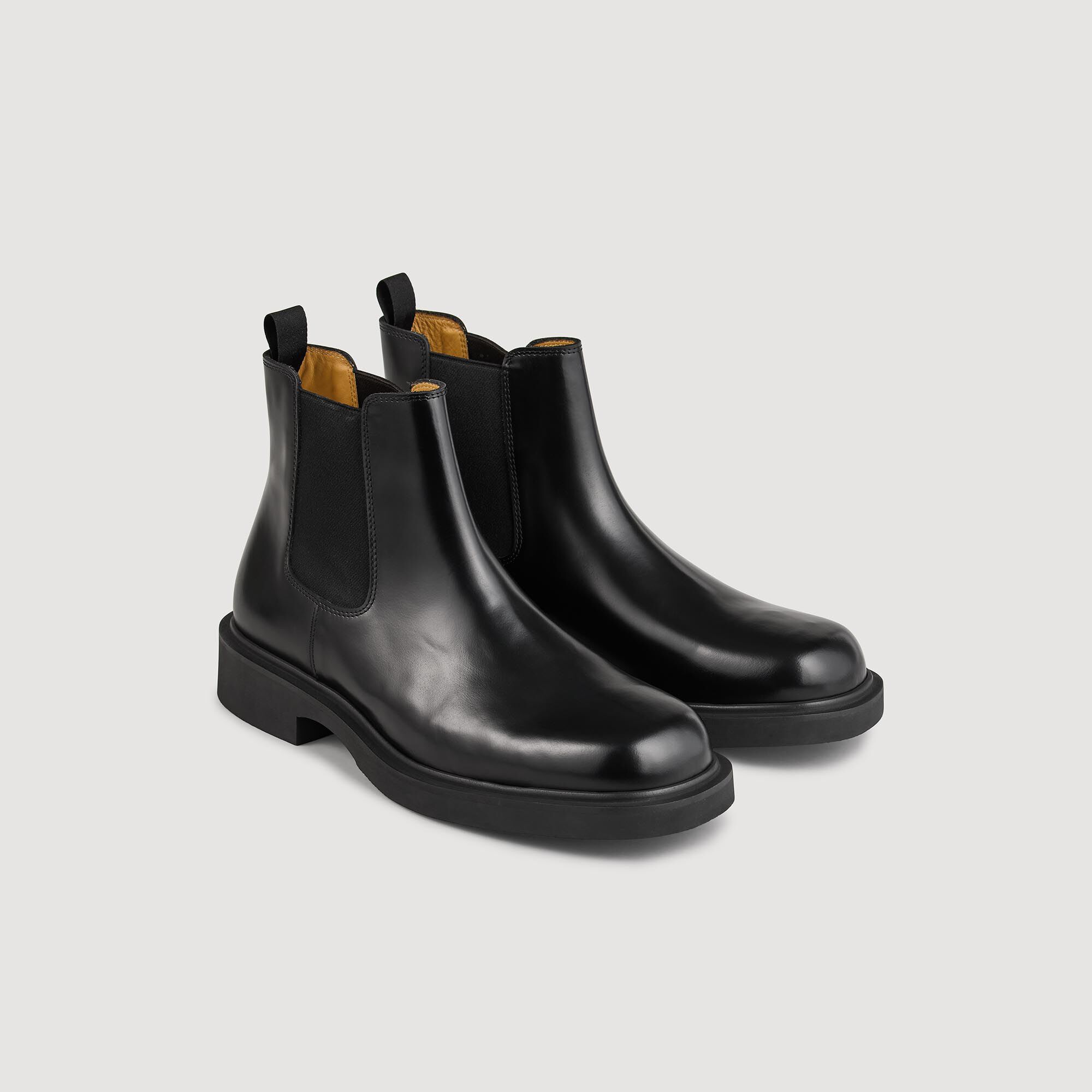 Sandro bottes store