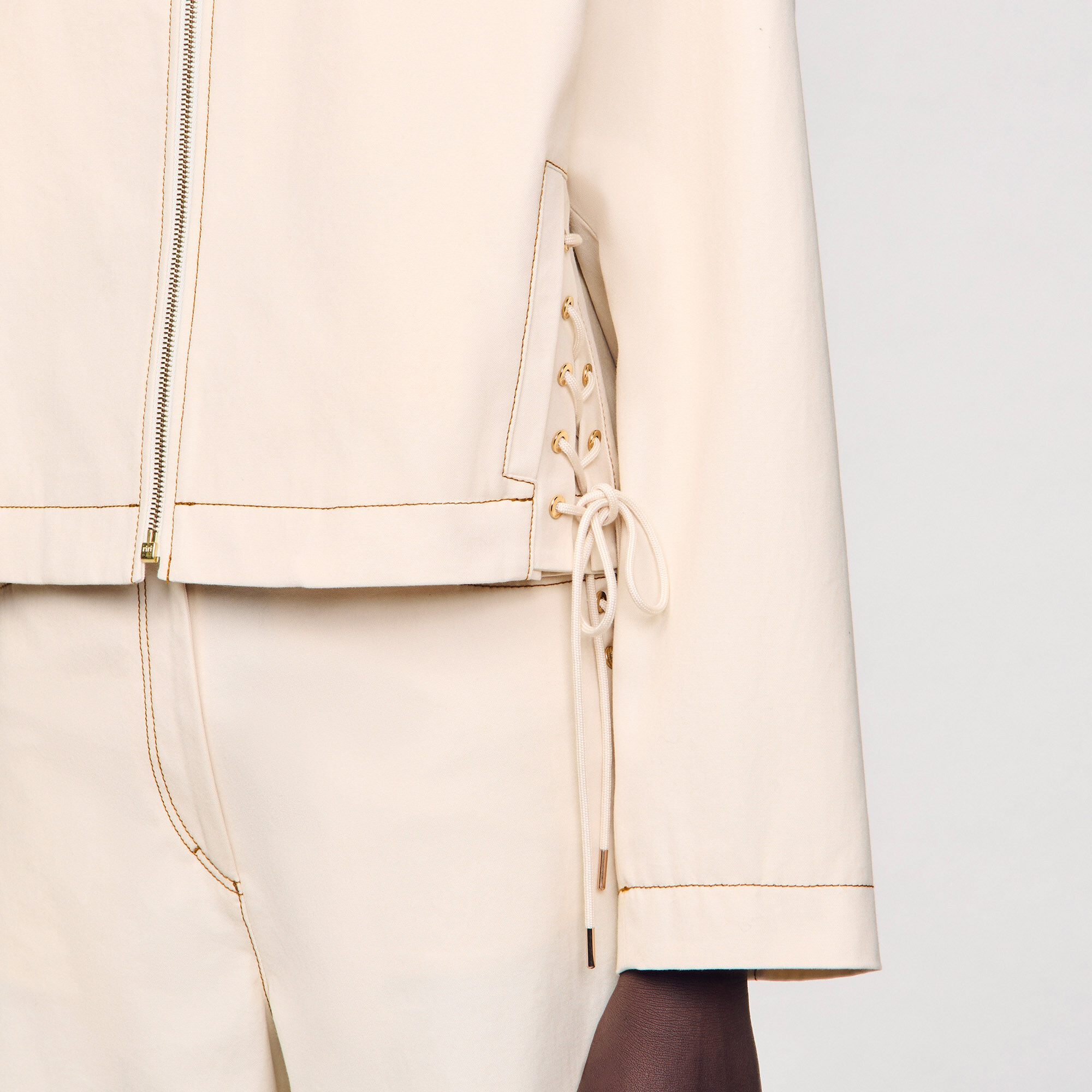 Blouson en jean à lacets