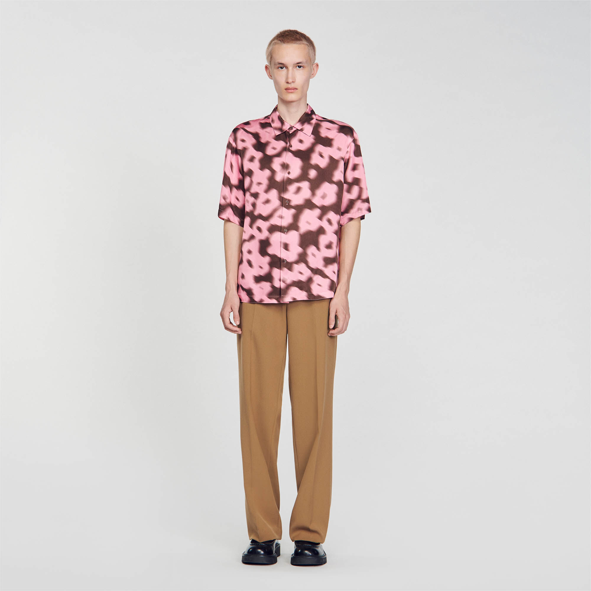 Chemise oversize rose pour homme Sandro Paris