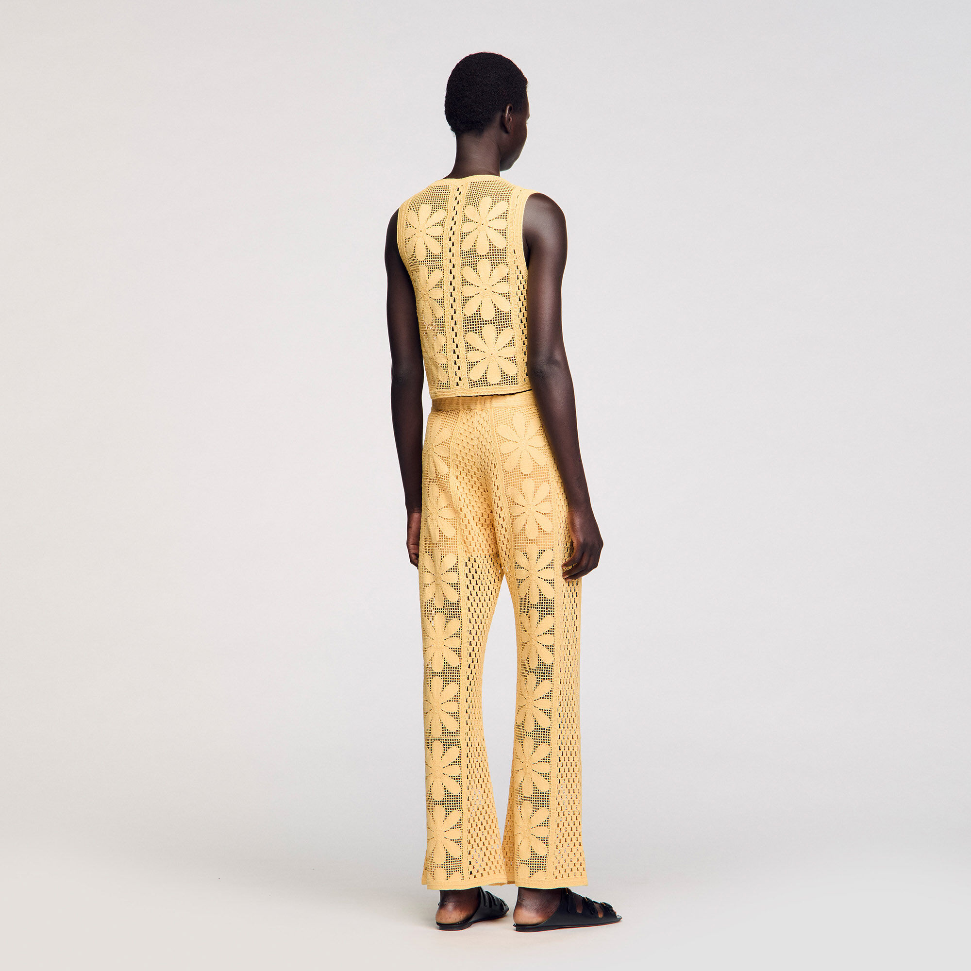 Pantalon droit en crochet