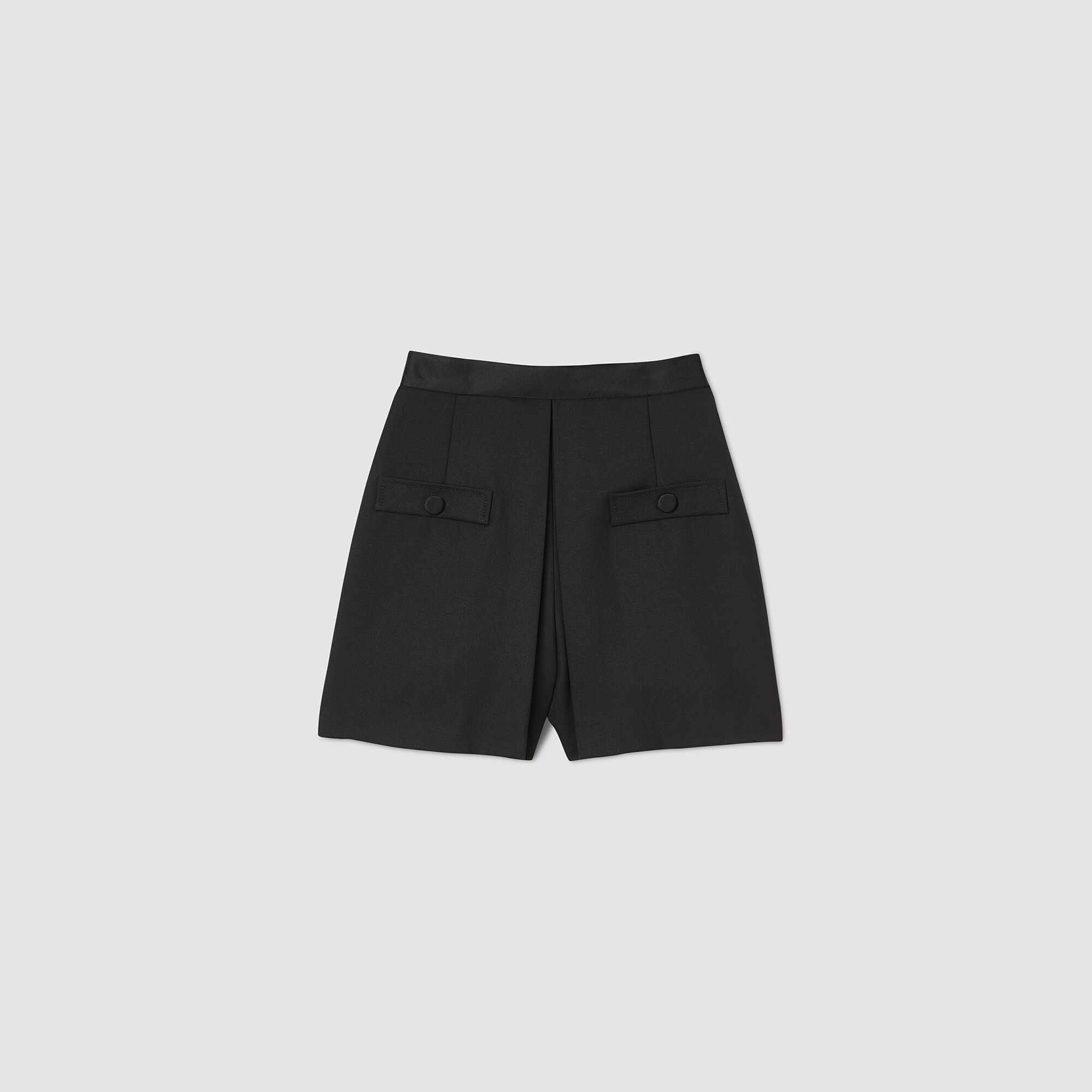 Short taille haute avec boutons