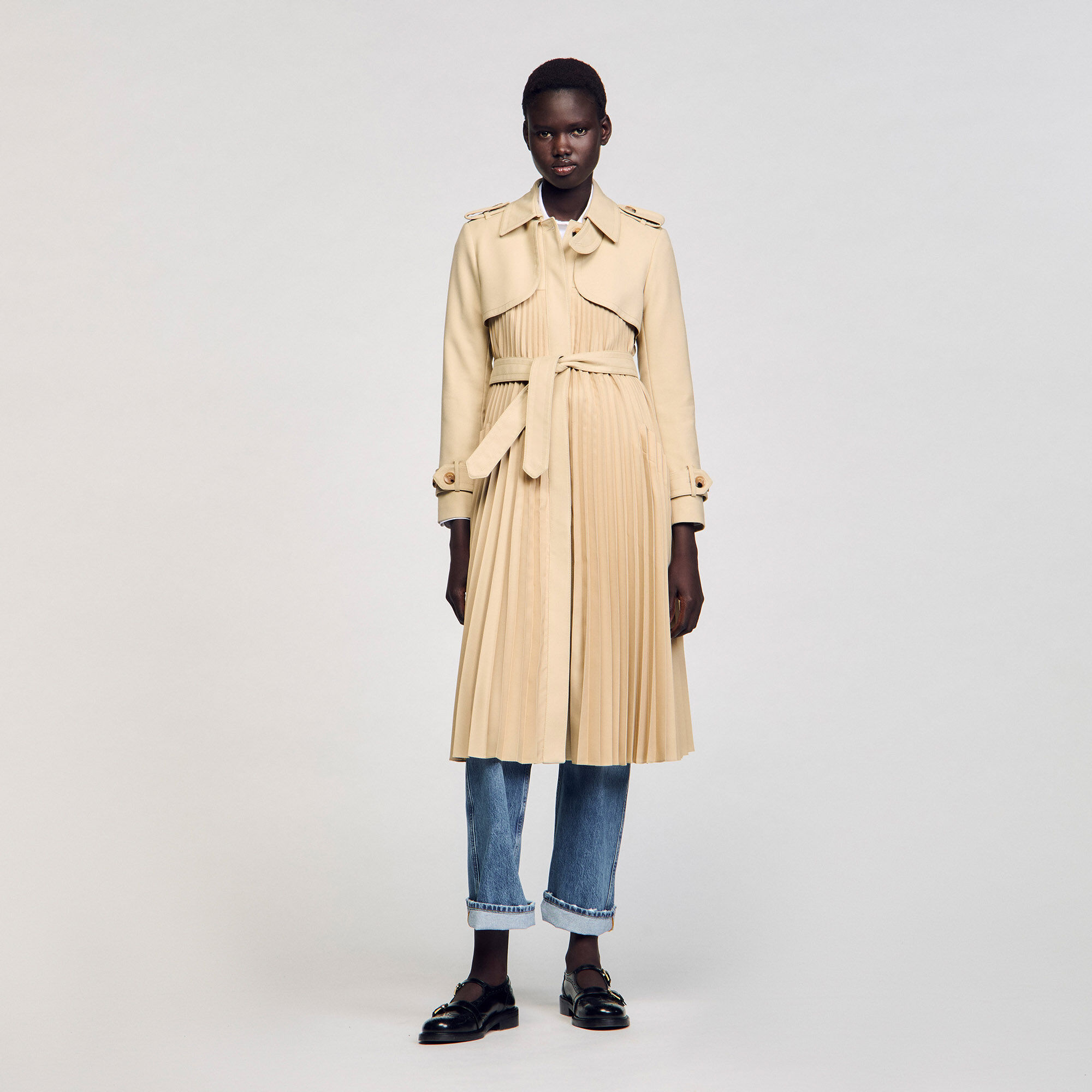 Trench plissé à ceinturer
