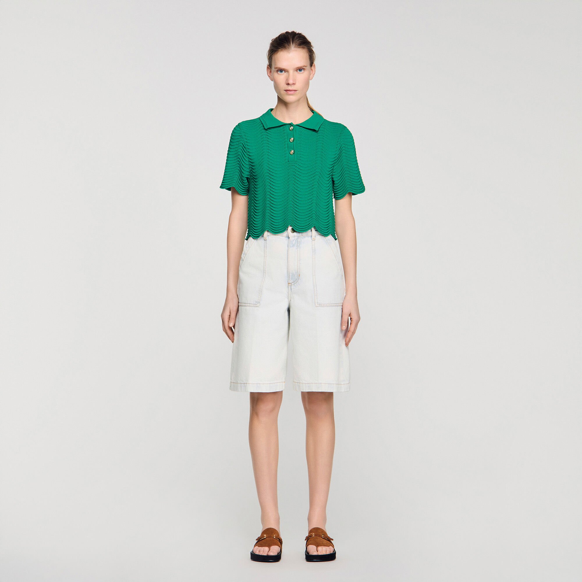 Pull court en maille fantaisie