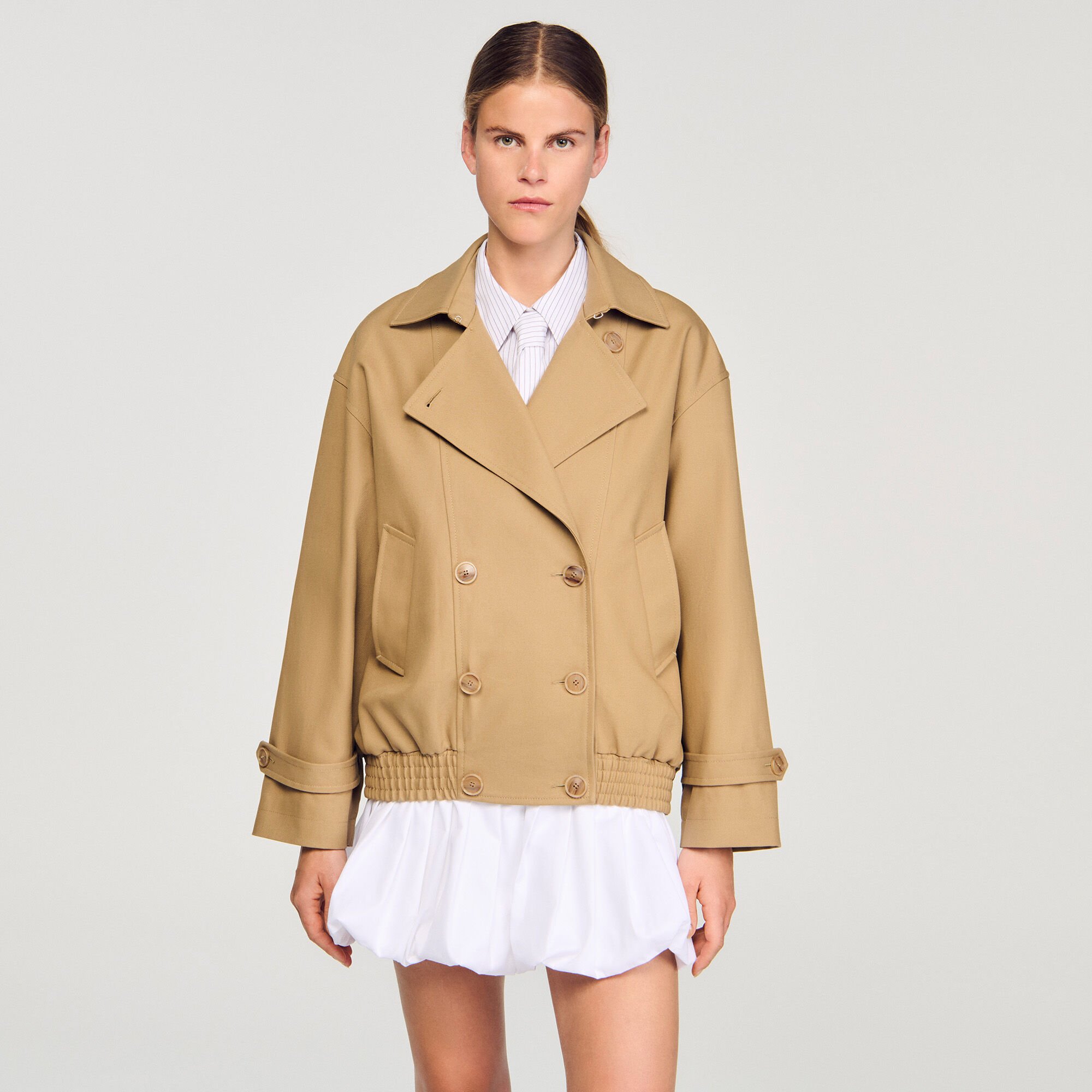Trench court oversize