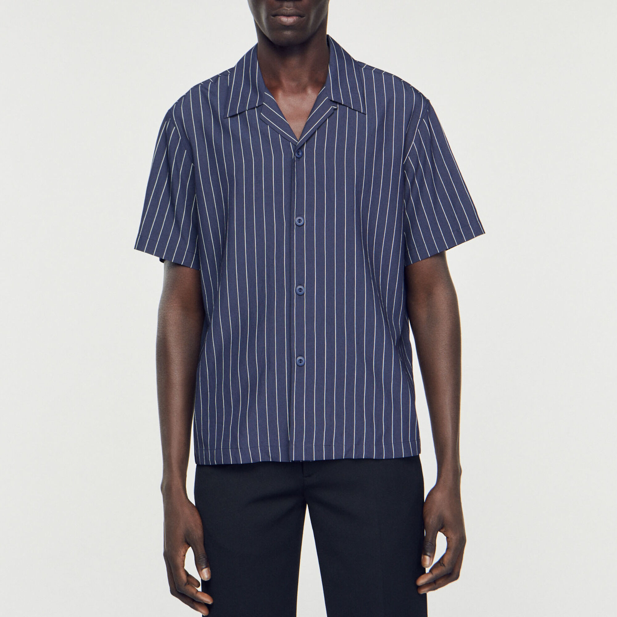 Chemise à manches courtes