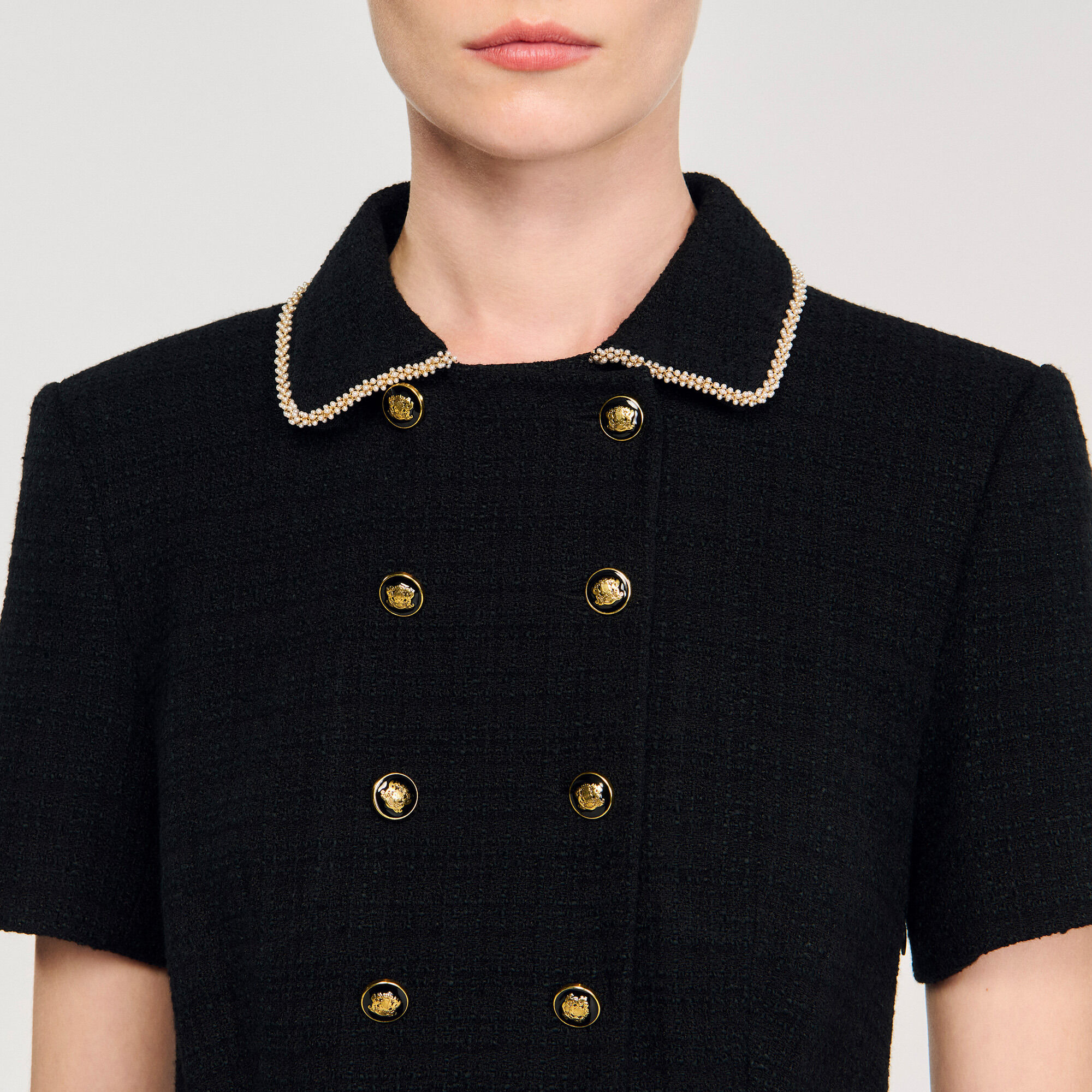 Robe courte en tweed &agrave; boutons - Femme | Sandro Paris