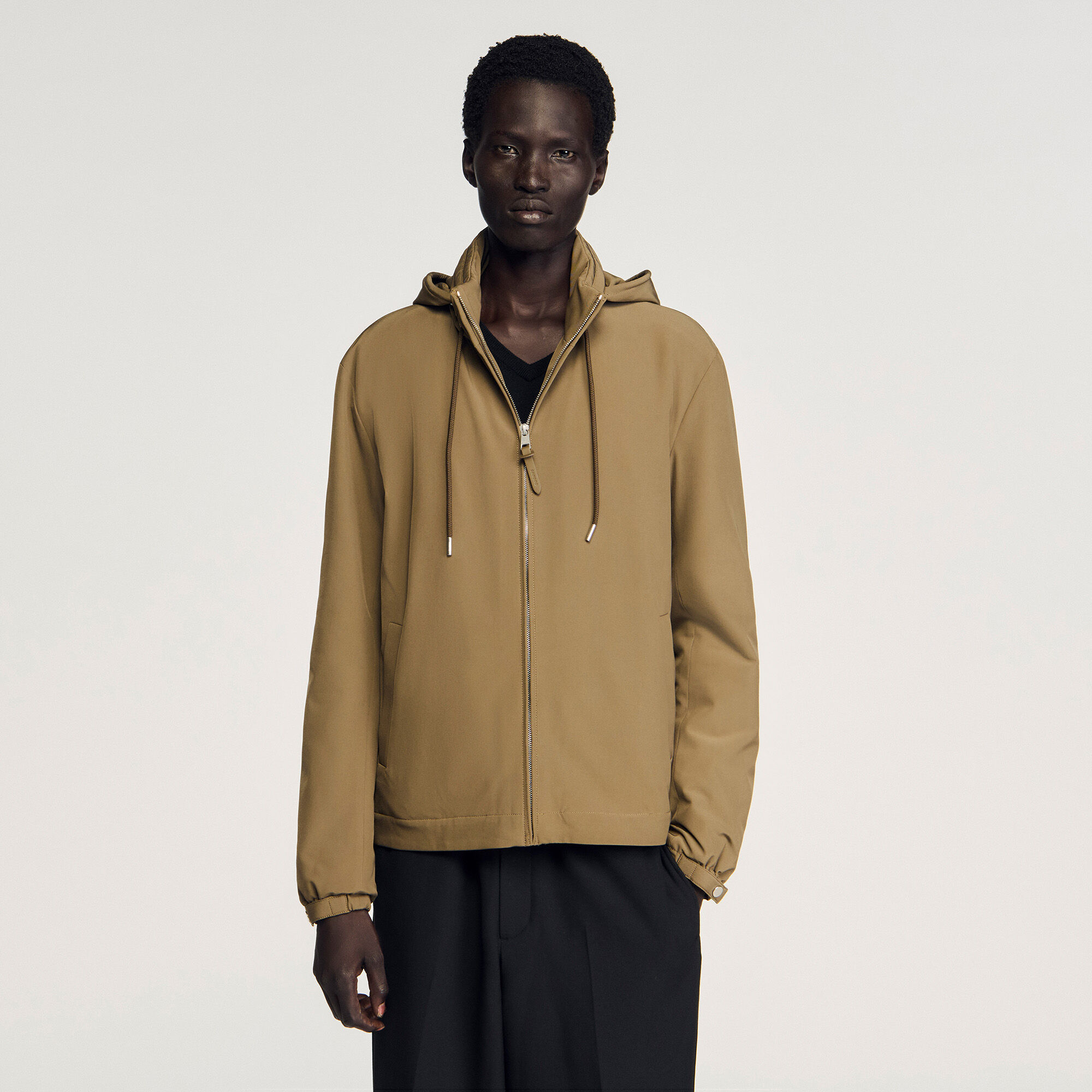Blouson zippé à capuche