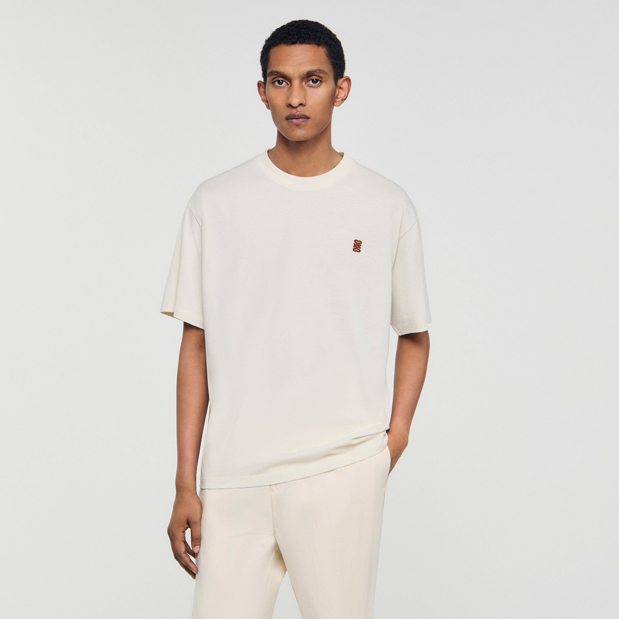 T-shirt à logo en cuir