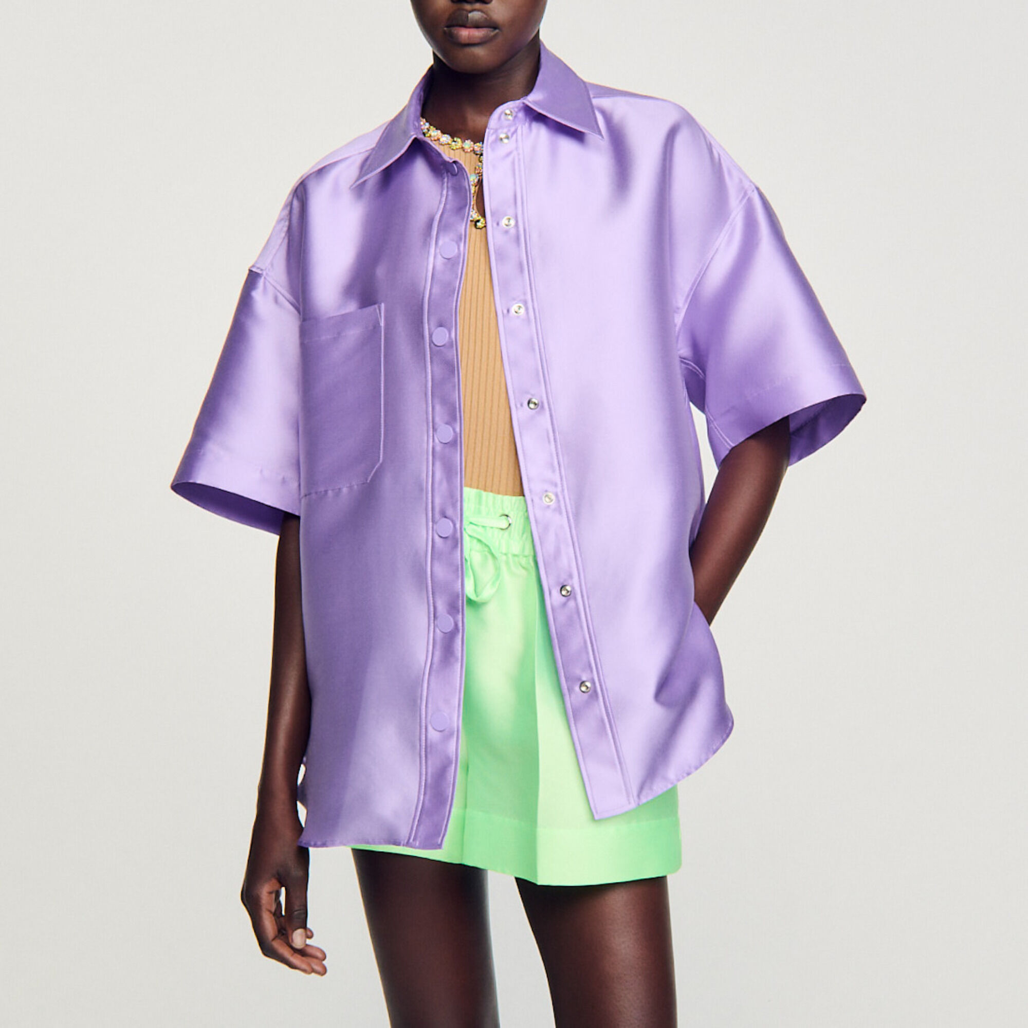 Chemise oversized satinée